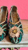 1930s Salvatore Ferragamo's Creations Floral Lace Evening Pumps For Lord & Taylor