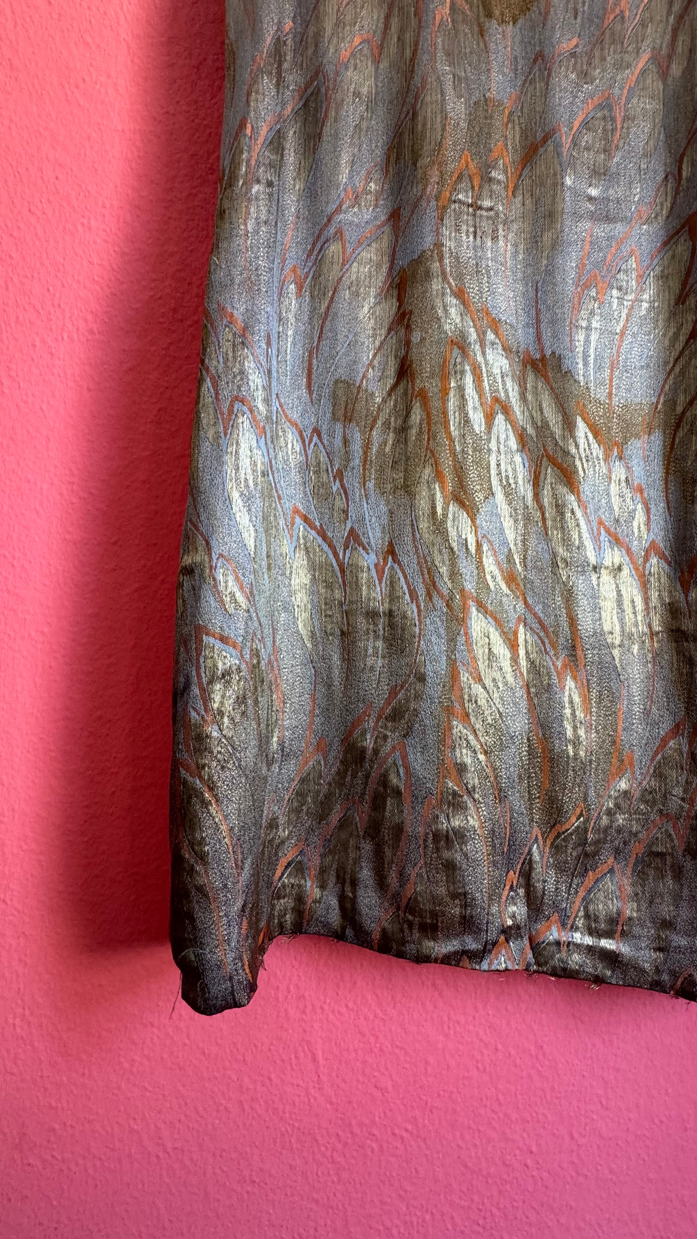 Vintage 1920s Art Deco Lamé Flapper Dress With Metallic Leaf Pattern