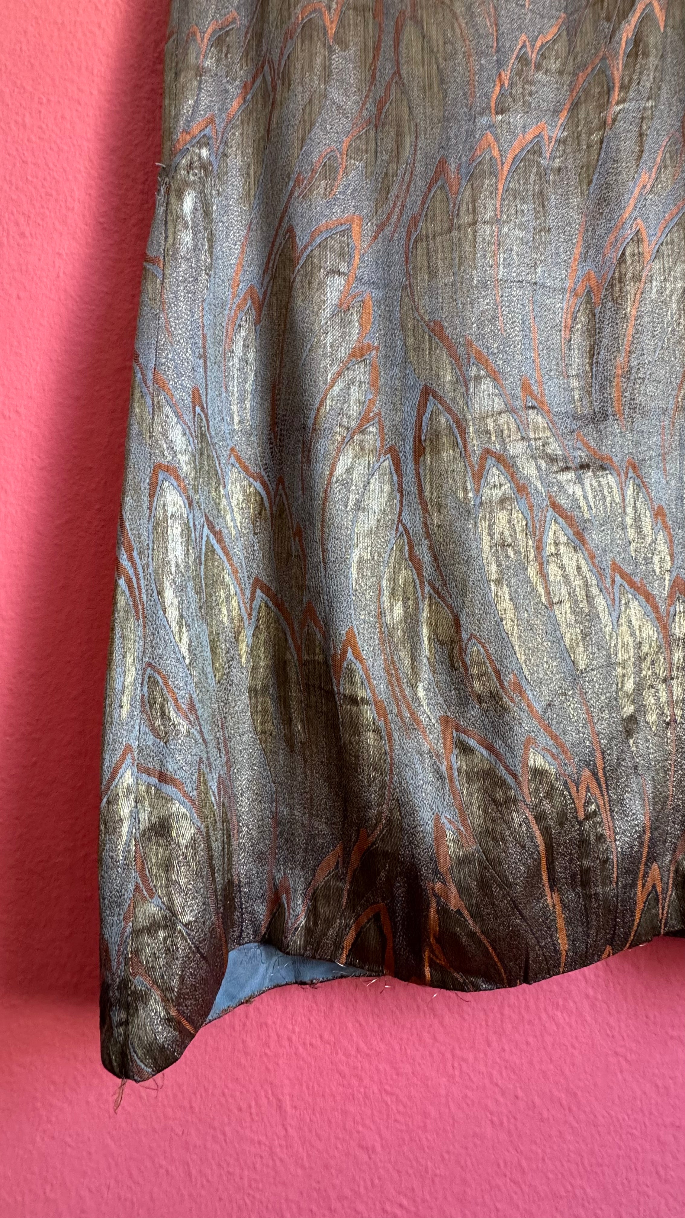 Vintage 1920s Art Deco Lamé Flapper Dress With Metallic Leaf Pattern