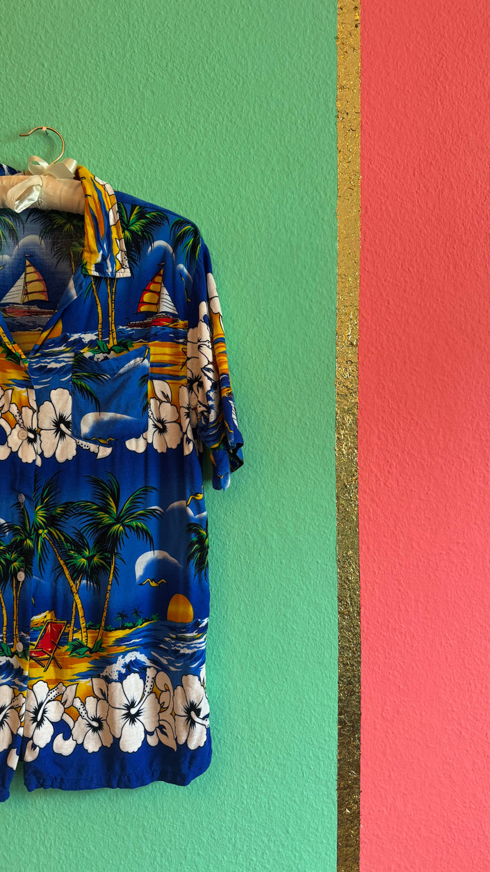 Vintage 1990s Blue Hawaiian Beach Print Shirt