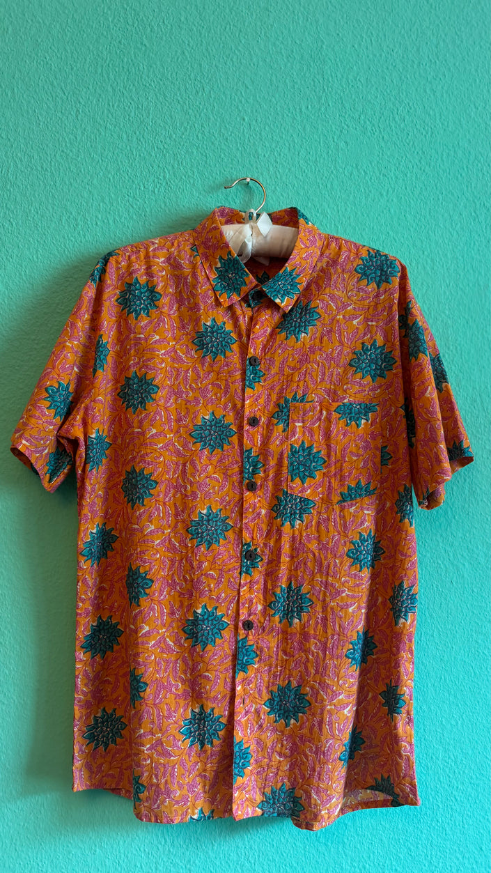 Vintage 1990s Orange Floral Short Sleeve Shirt