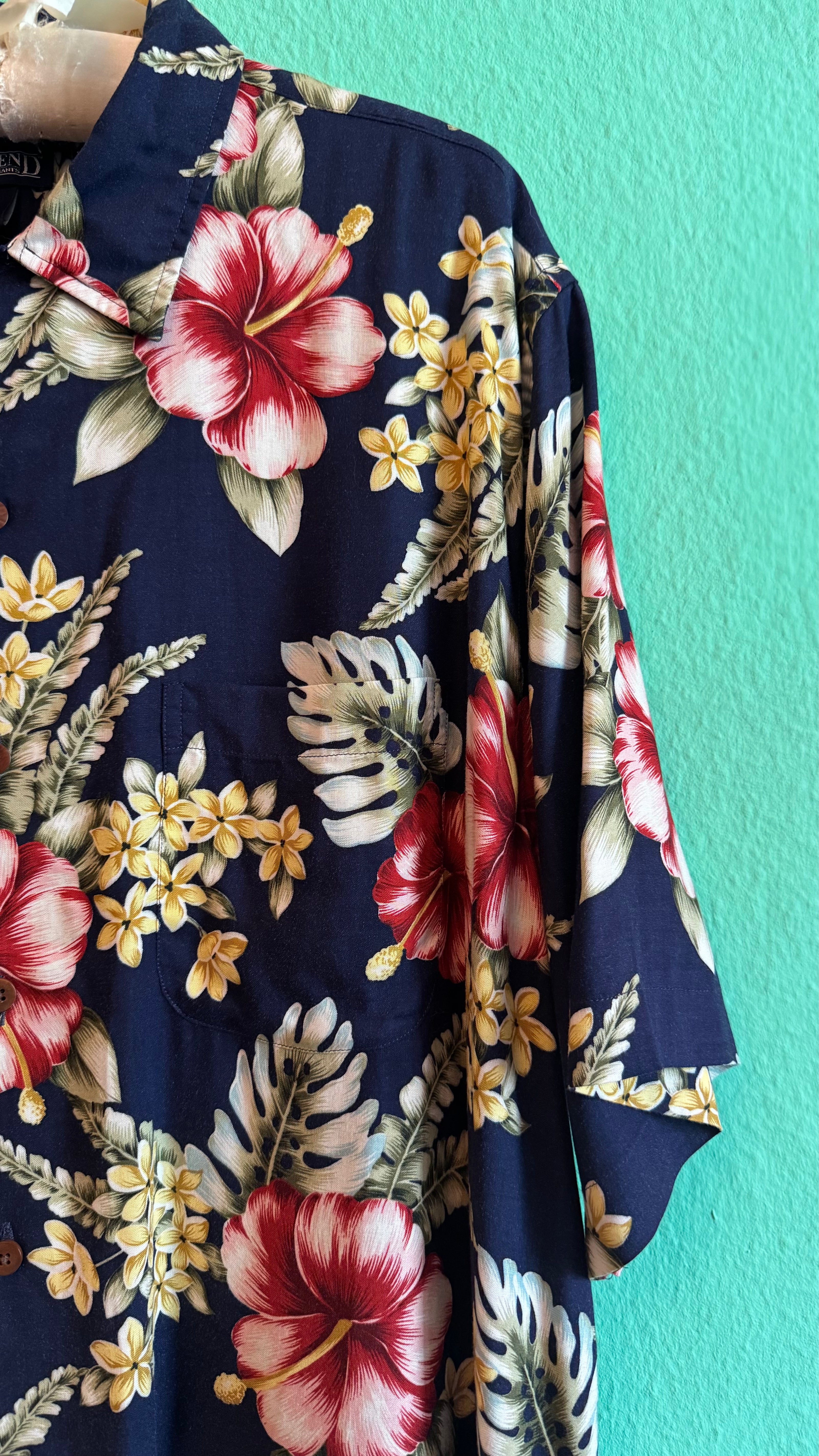 Vintage 1990s Lands’ End Navy Hibiscus Hawaiian Shirt