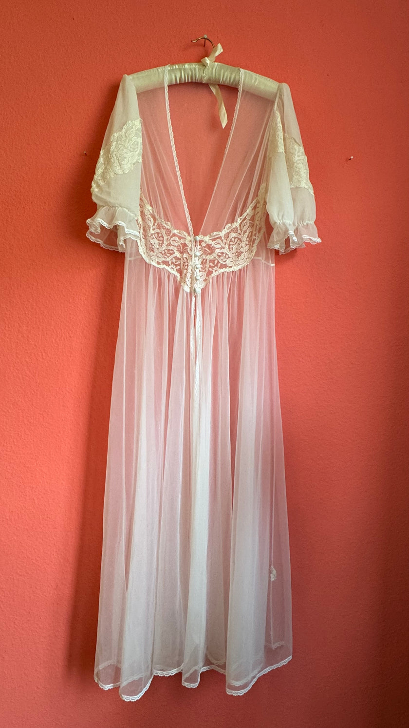 Vintage 1970s Sheer White Lace Peignoir Robe