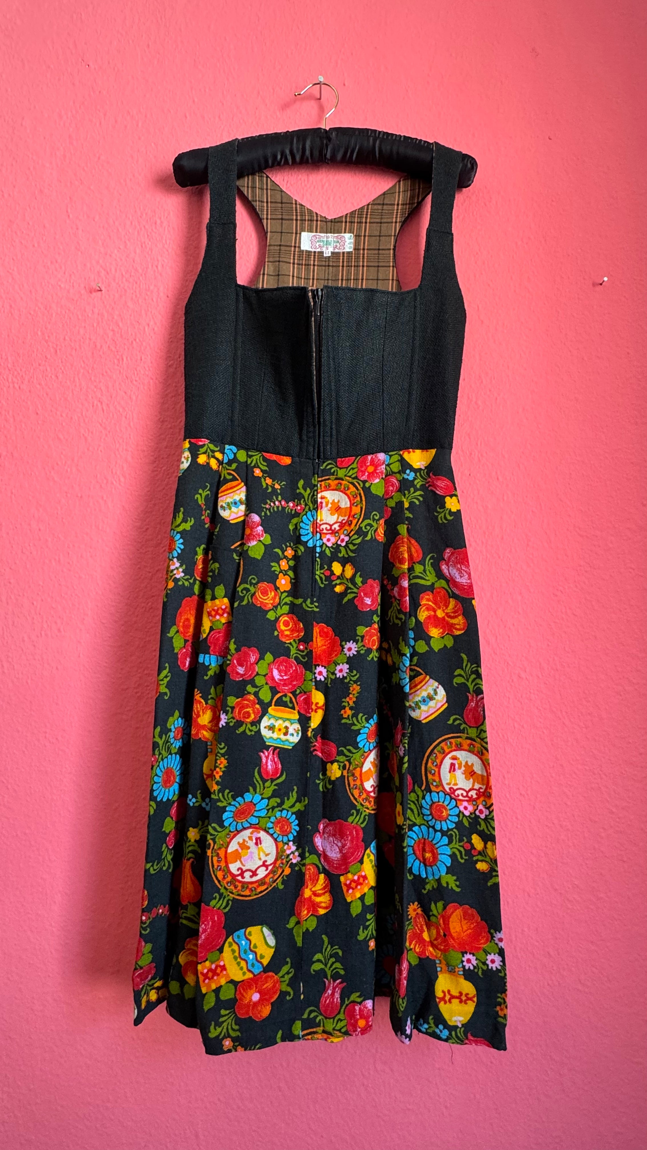 Vintage 1970s Black Floral Dirndl Dress by Wendelstein Dirndl