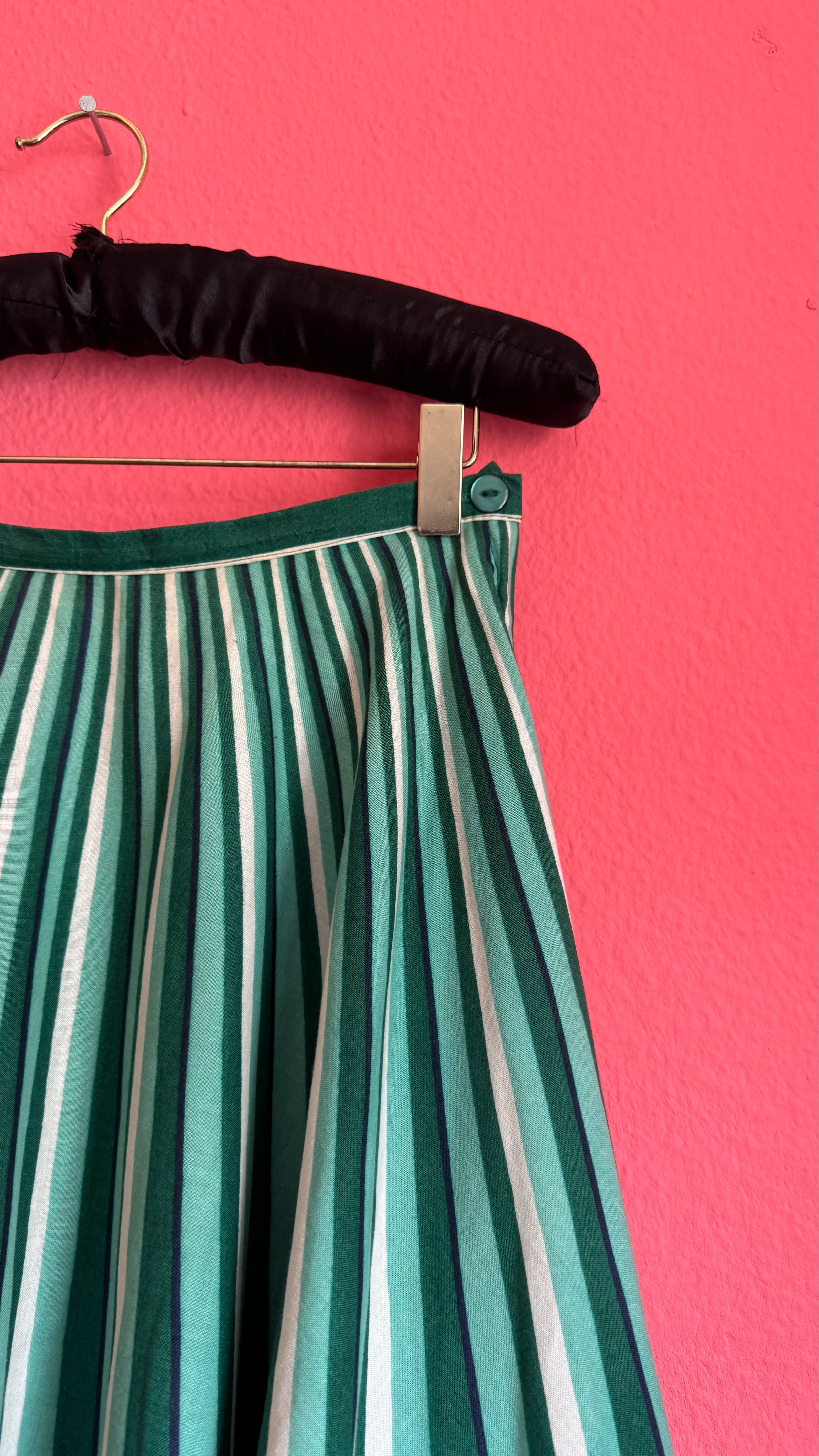 Vintage 1950s-Style Green Striped Floral Border Skirt