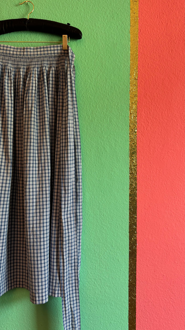 Vintage 1970s Blue Gingham Tracht Apron