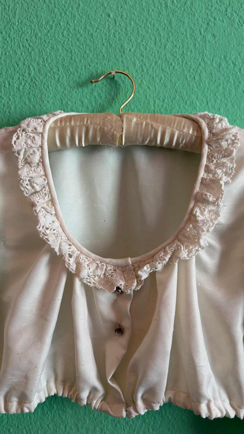 Vintage 1970s Ivory Lace-Trimmed Trachten Blouse