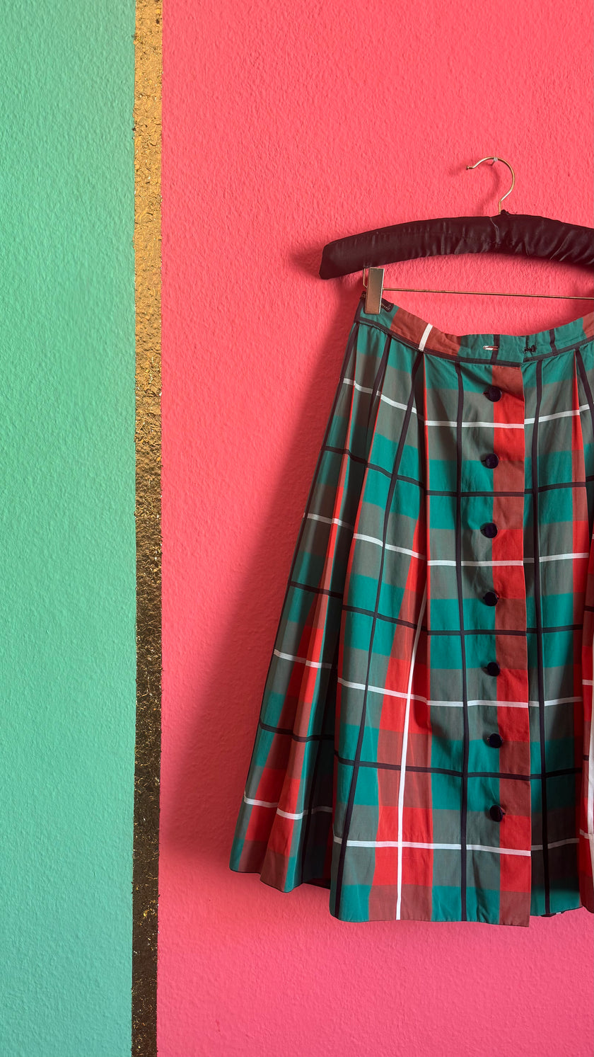 Vintage 1950s-Style Green and Red Plaid Pleated Skirt