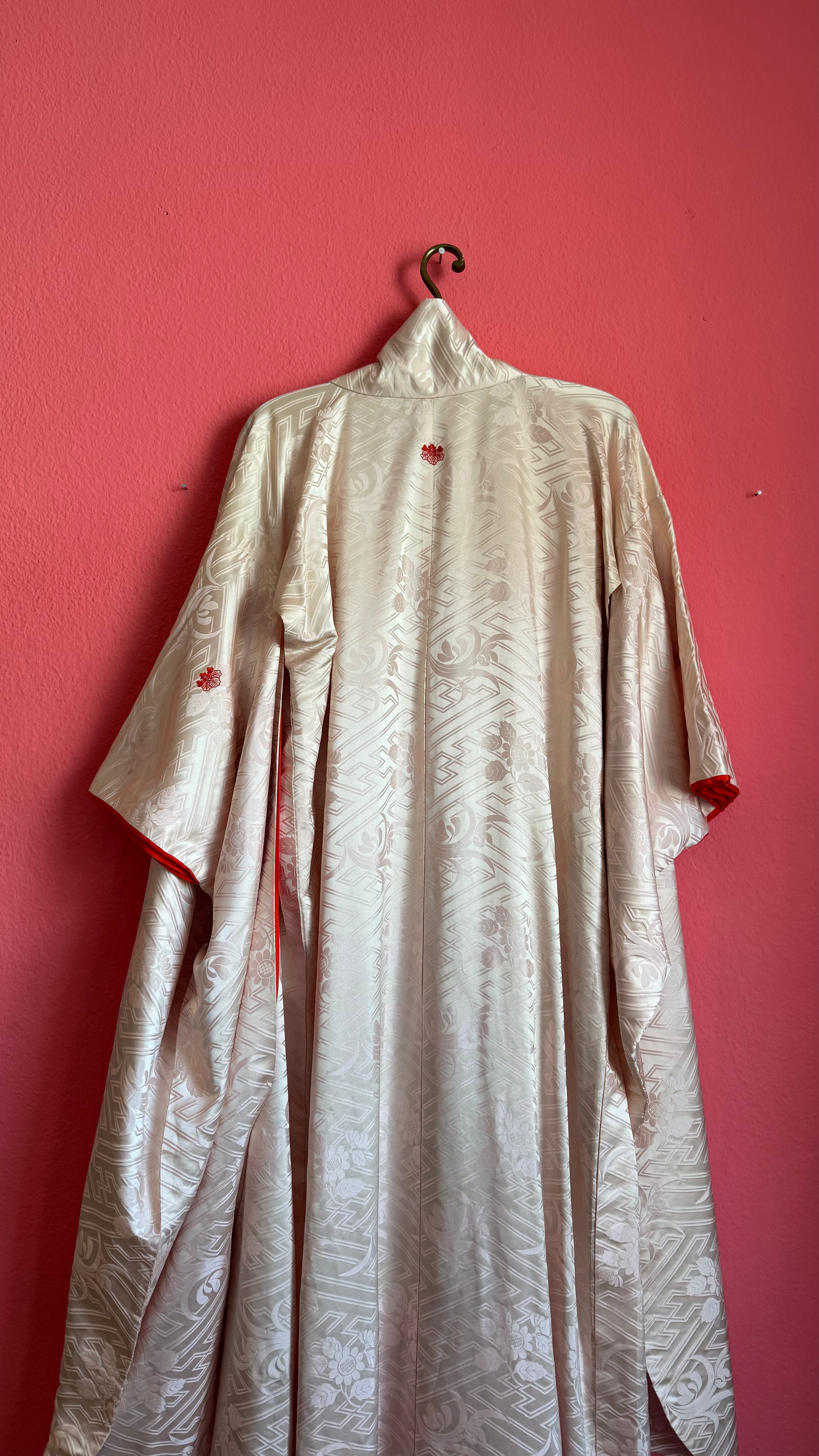 Vintage Mid-Century Ivory Jacquard Ceremonial Kimono With Red Lining