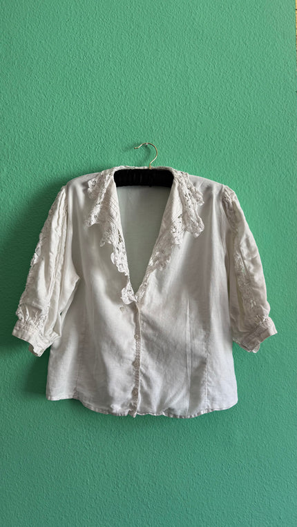 Vintage 1980s White Linen Blouse With Lace Collar