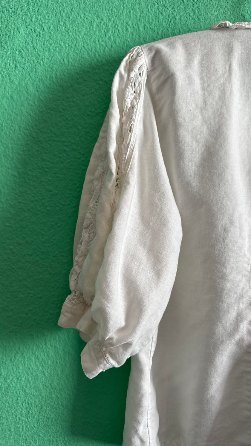 Vintage 1980s White Linen Blouse With Lace Collar