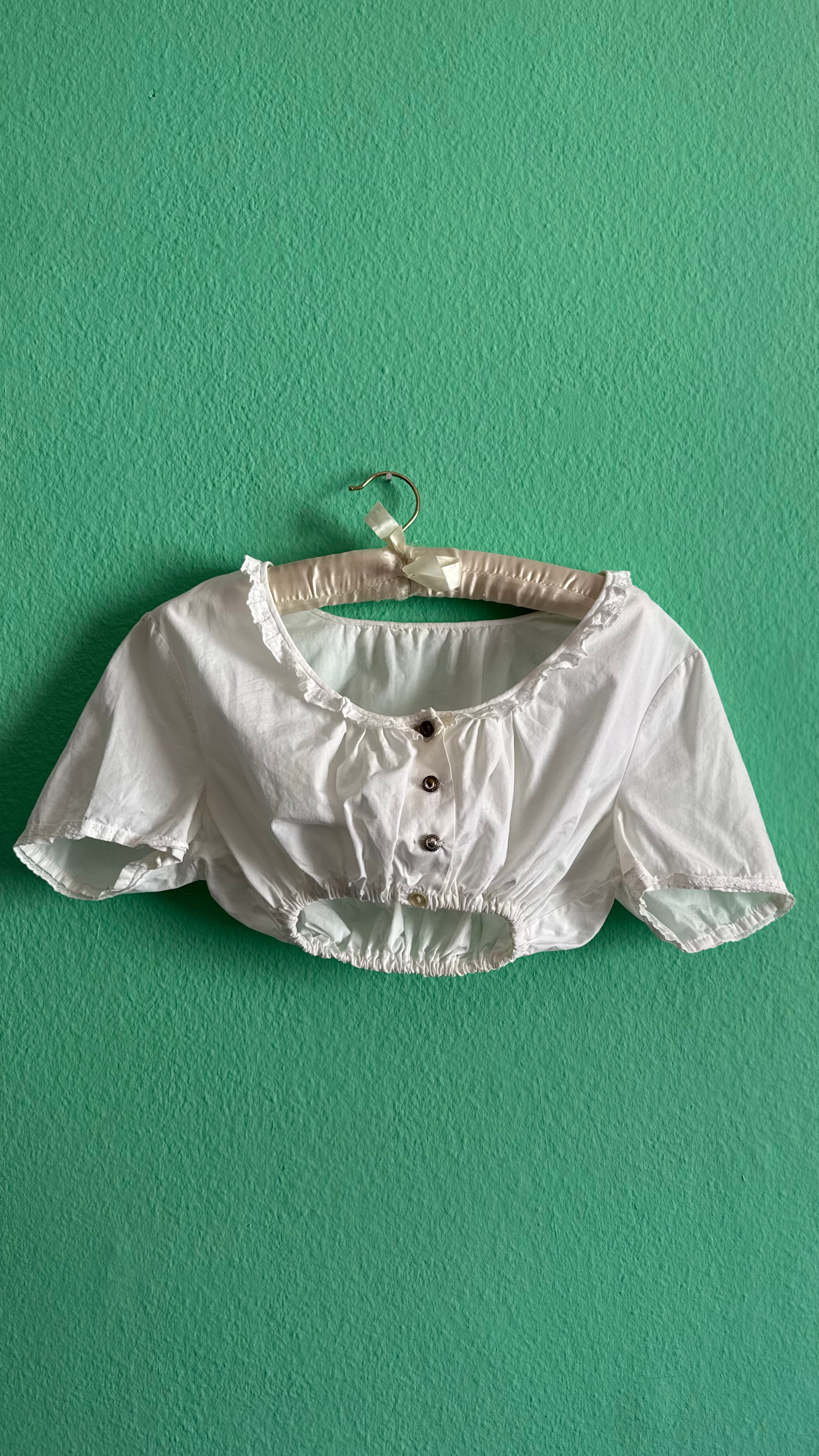 Vintage 1970s White Cotton Dirndl Blouse With Lace Trim