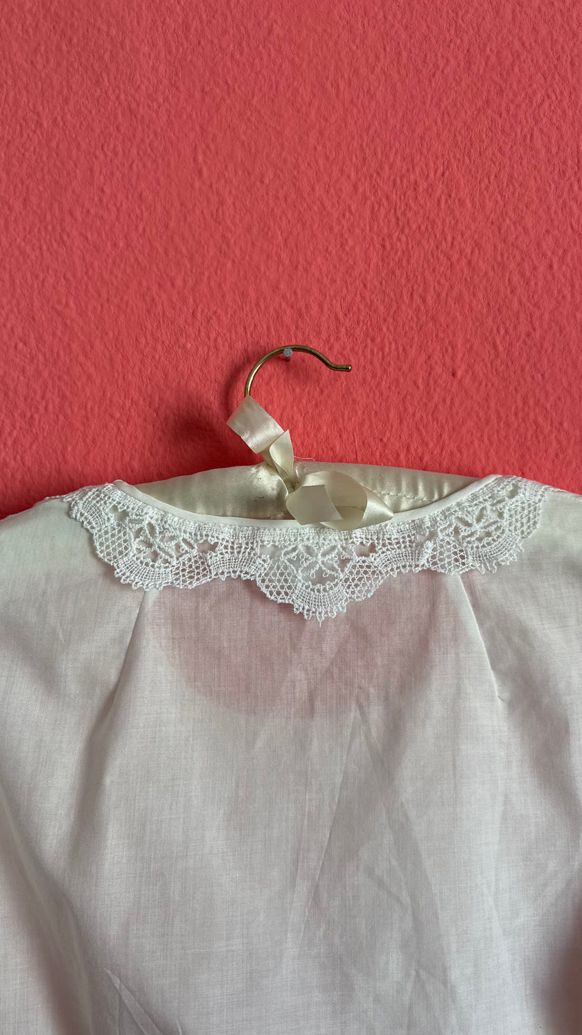 Vintage 1970s White Cropped Dirndl Blouse With Lace Bell Sleeves