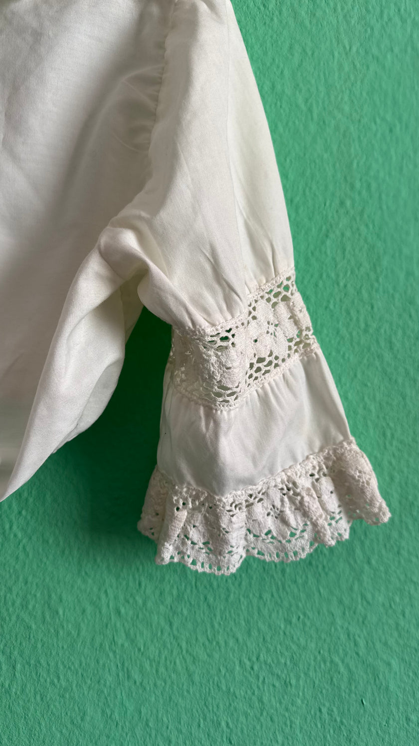 Vintage 1970s White Cropped Dirndl Blouse With Crochet Lace