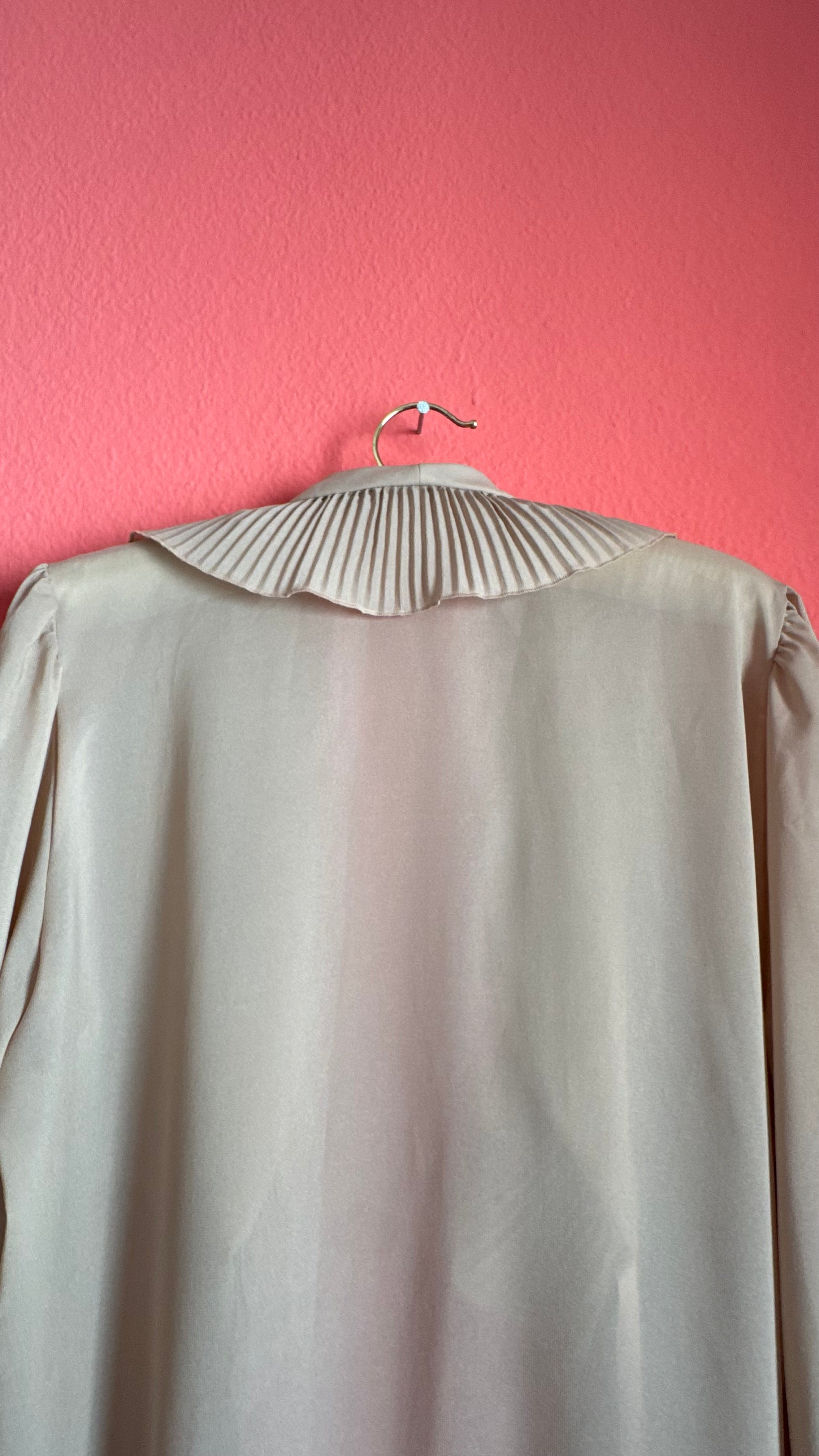 Vintage 1980s Beige Pleated Ruffle Maxi Robe By Fünfsteinberg