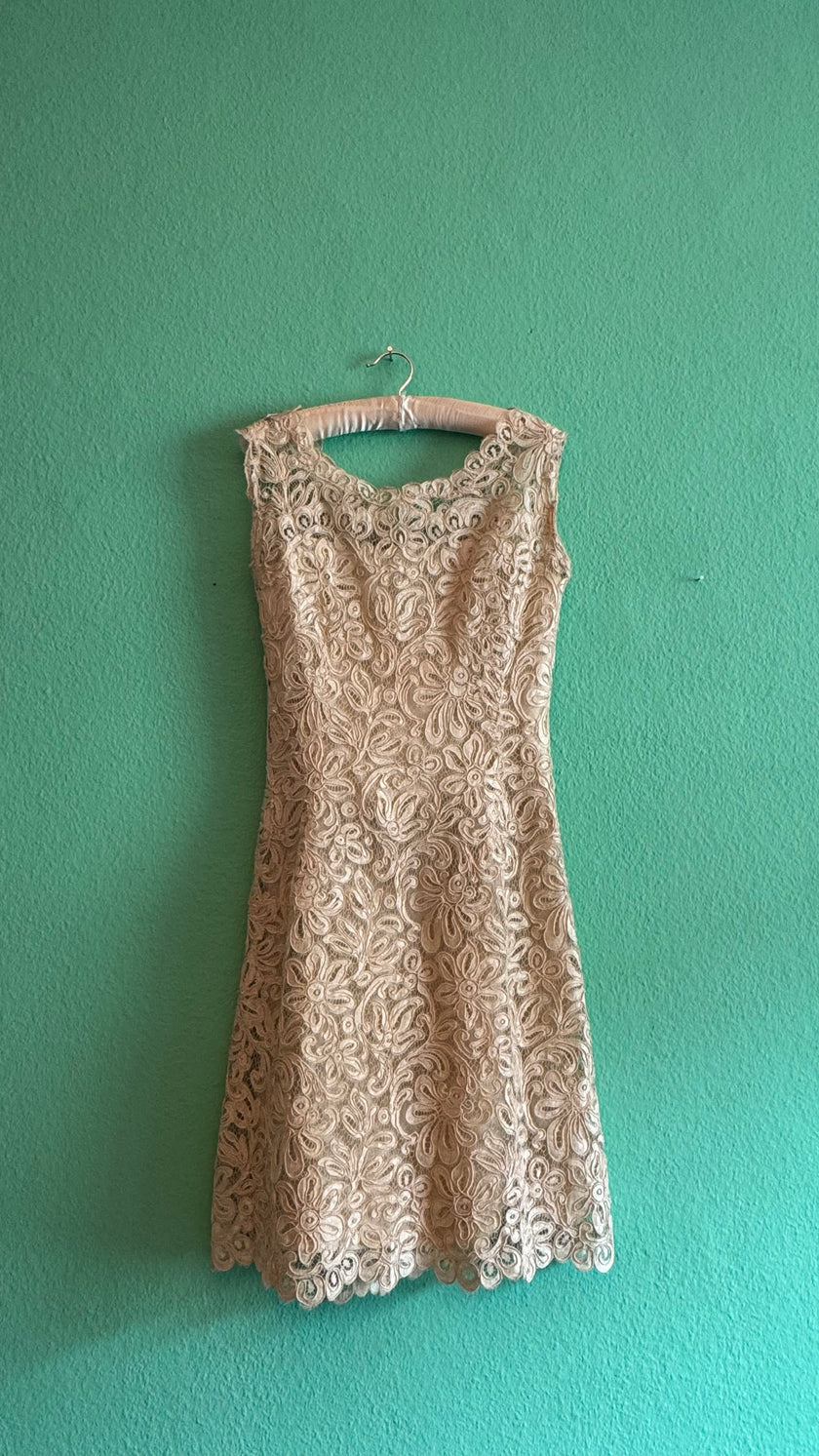 Vintage 1960s Ivory Lace Shift Dress