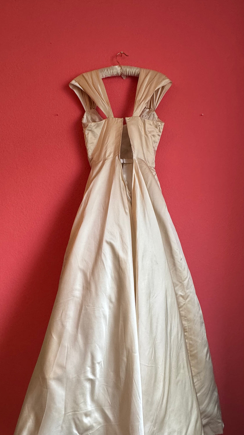 Vintage 1957 Bergdorf Goodman Ivory Beaded Evening Dress