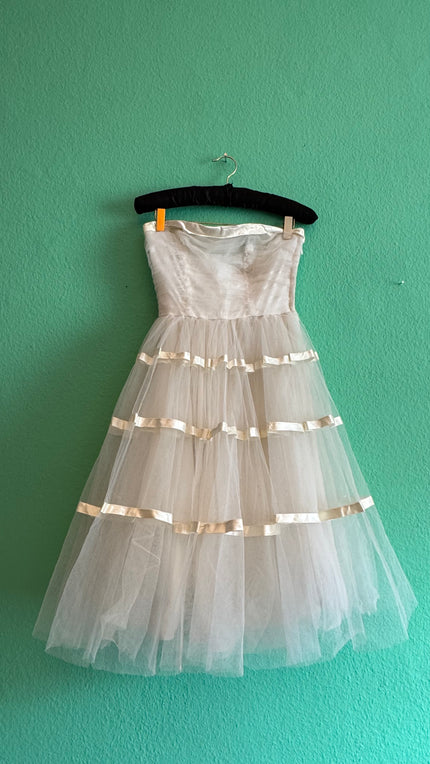 Vintage 1950s Ivory Tulle Bridal Dress