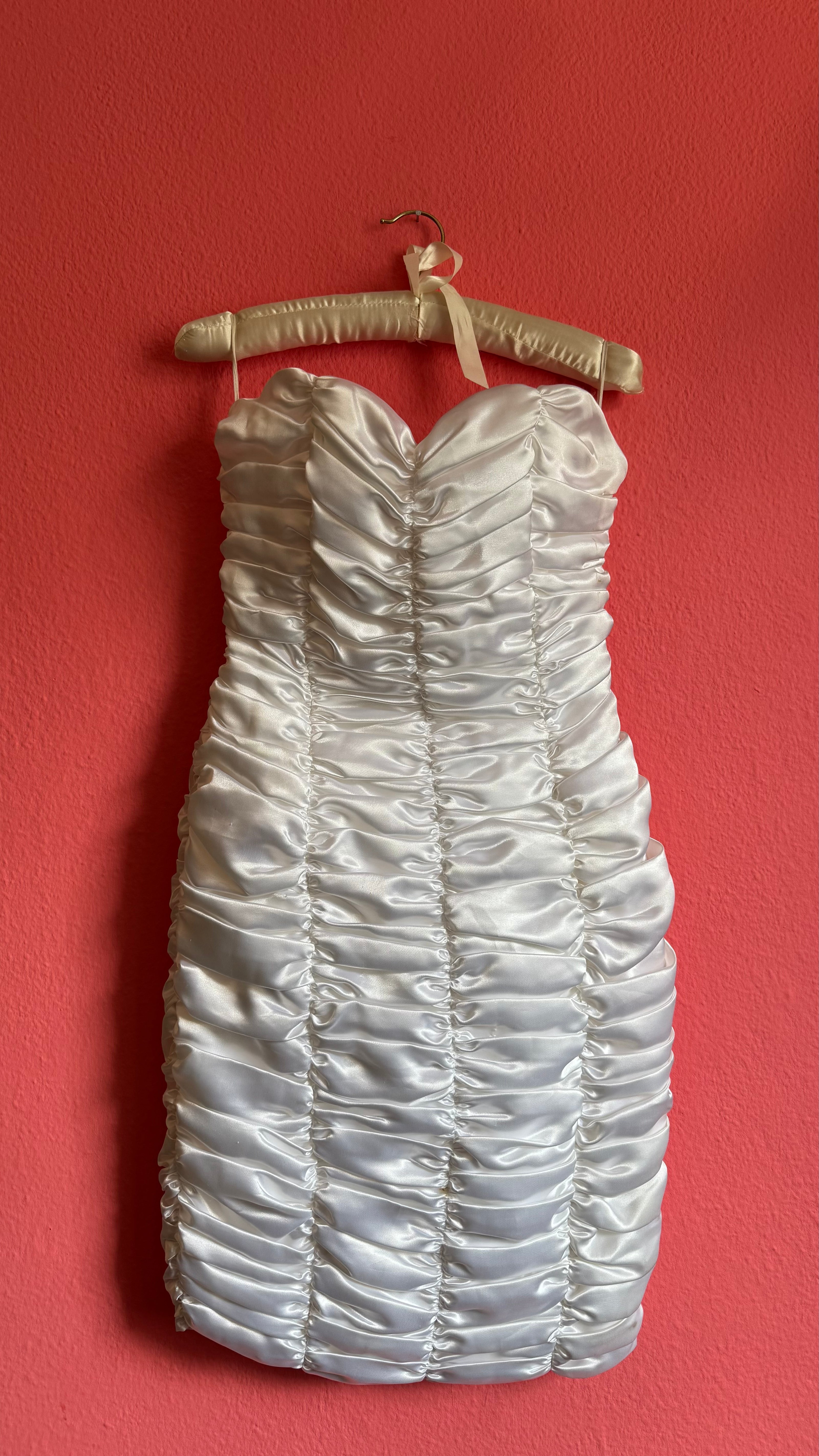 Vintage 1980s Ivory Ruched Satin Bodycon Dress