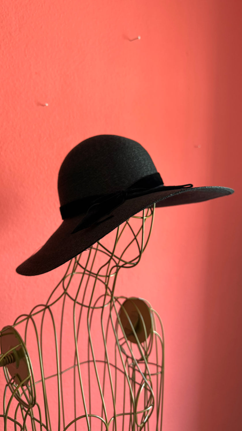 Vintage 1990s Black Wide Brim Straw Hat With Velvet Bow