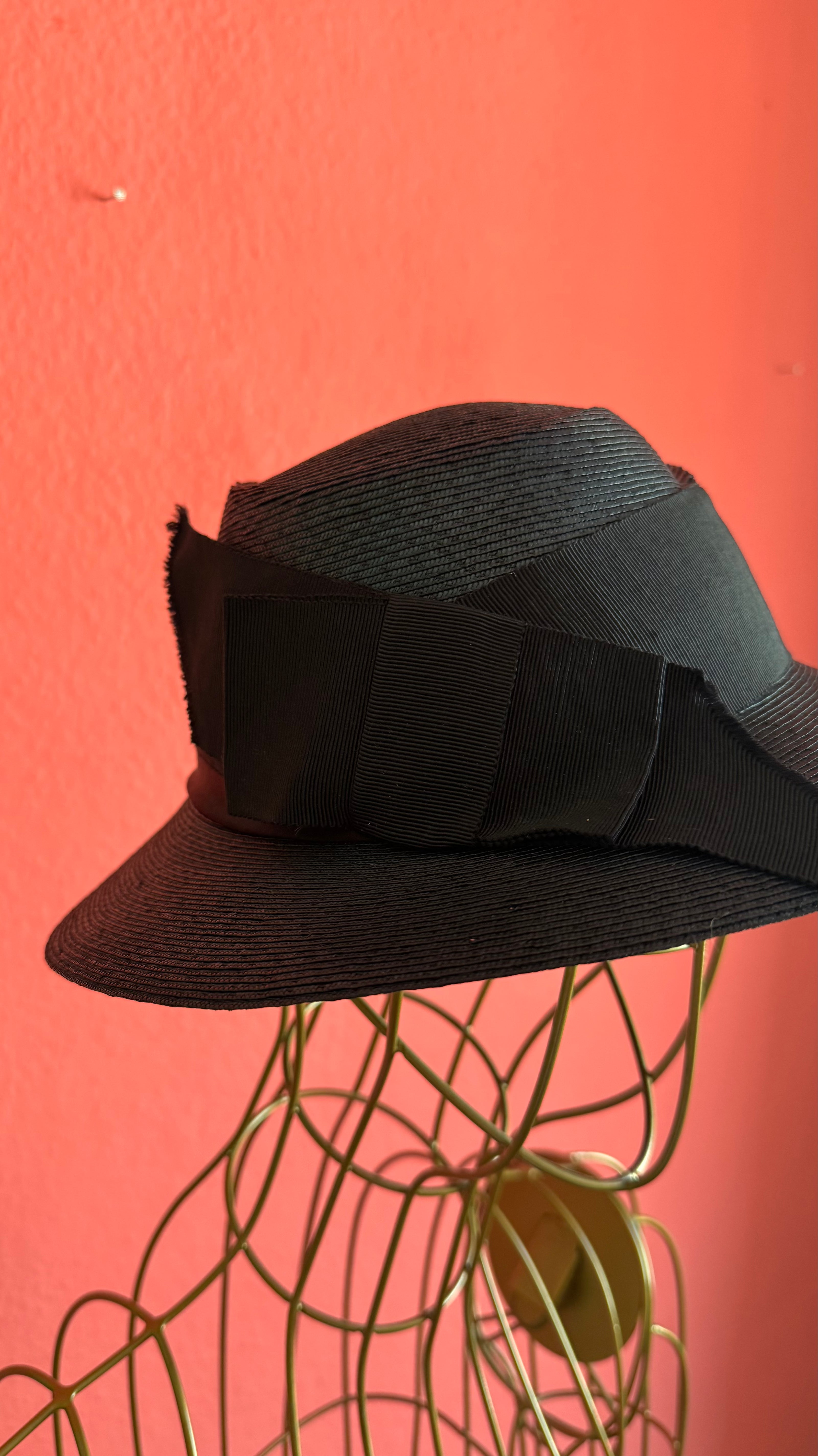 Vintage 1940s Black Straw Hat With Grosgrain Ribbon Bow