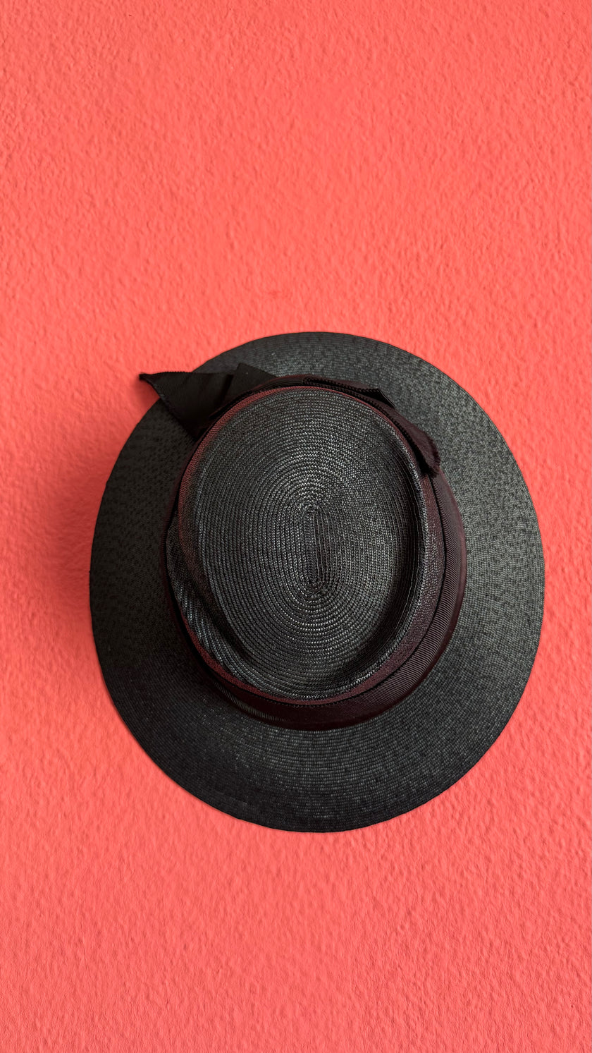 Vintage 1940s Black Straw Hat With Grosgrain Ribbon Bow