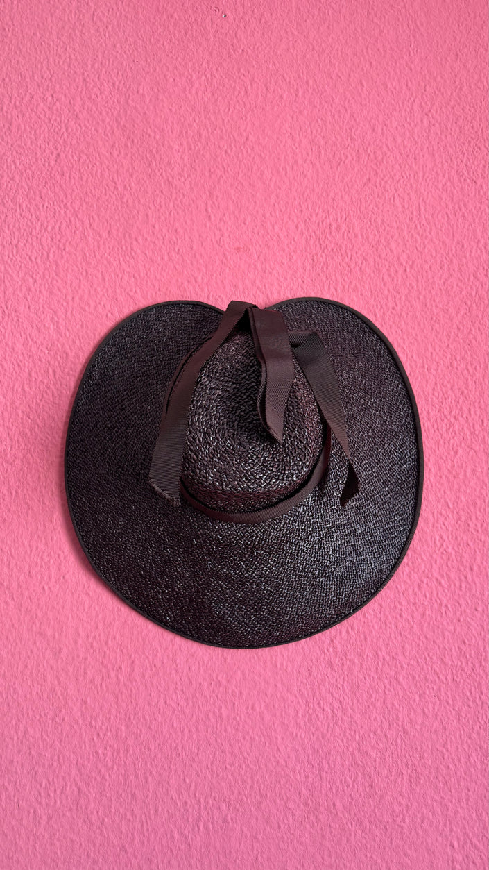Vintage 1940s Black Straw Sun Hat With Ribbon Bow