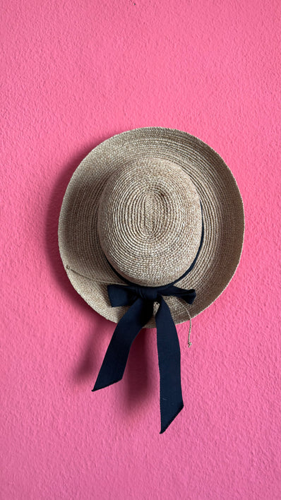 Vintage 1990s Kaminski Natural Straw Hat With Navy Ribbon
