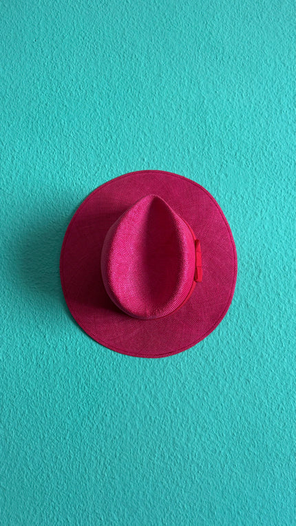 Vintage 1980s Fuchsia Wide Brim Straw Fedora Hat