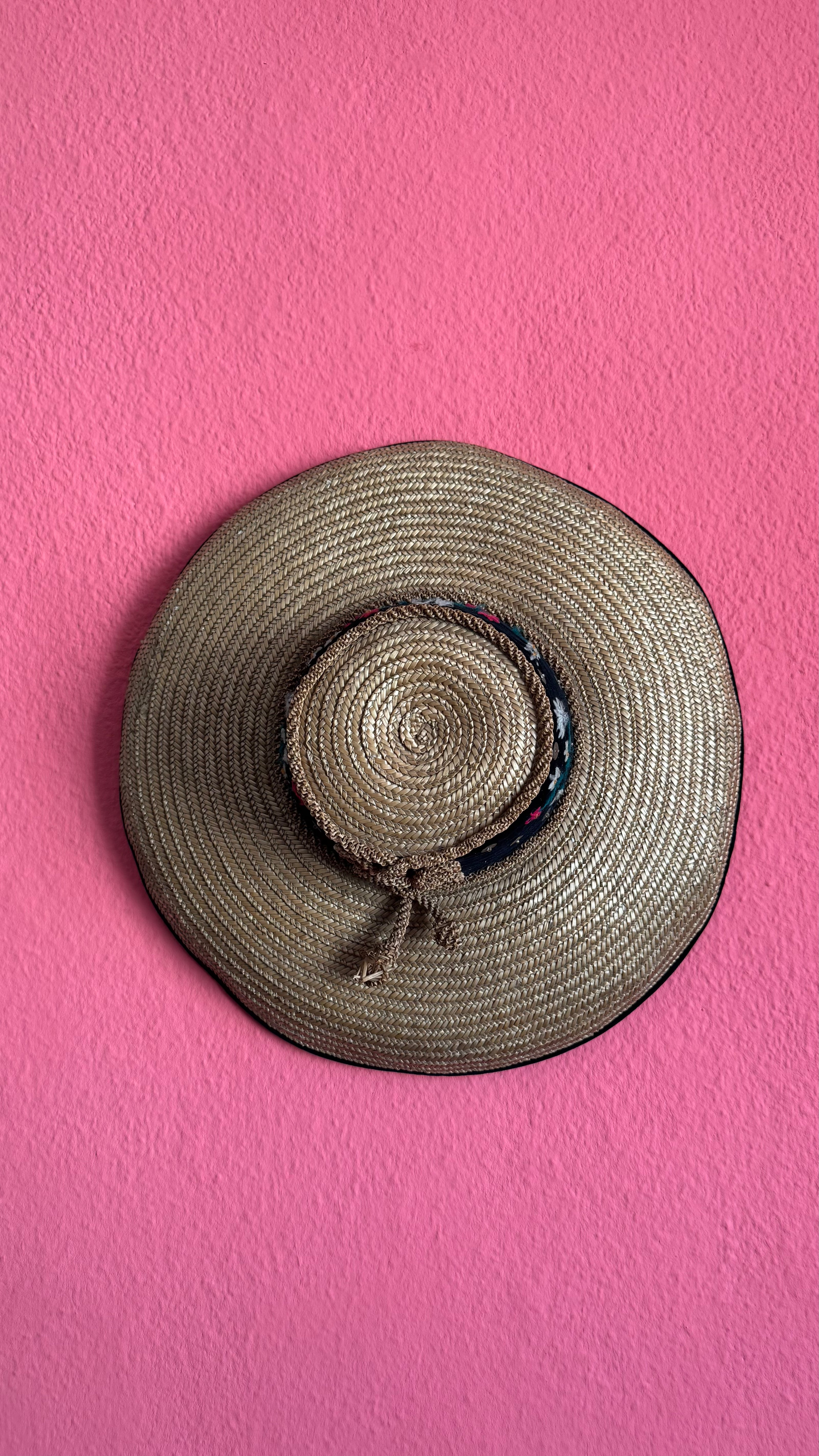 Vintage 1940s Natural Straw Wide Brim Hat With Embroidered Crown