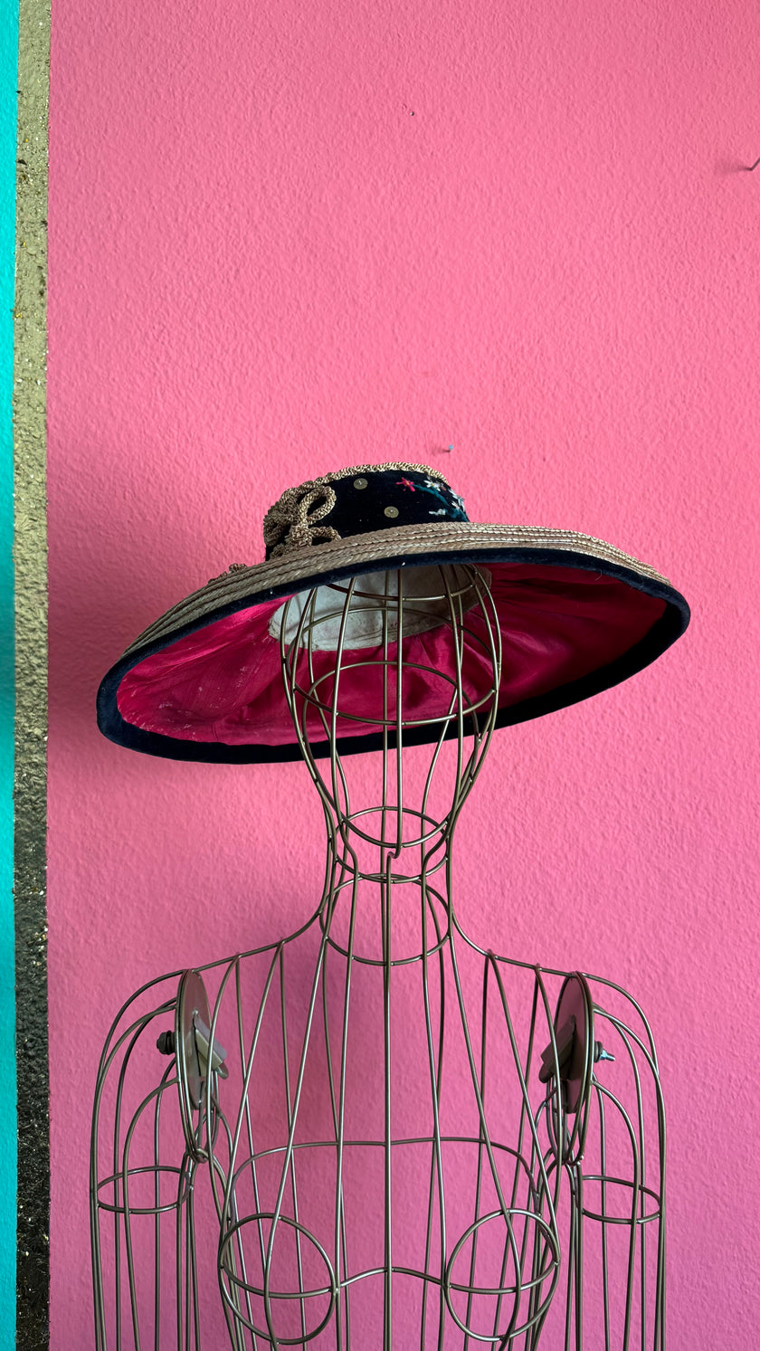 Vintage 1940s Natural Straw Wide Brim Hat With Embroidered Crown