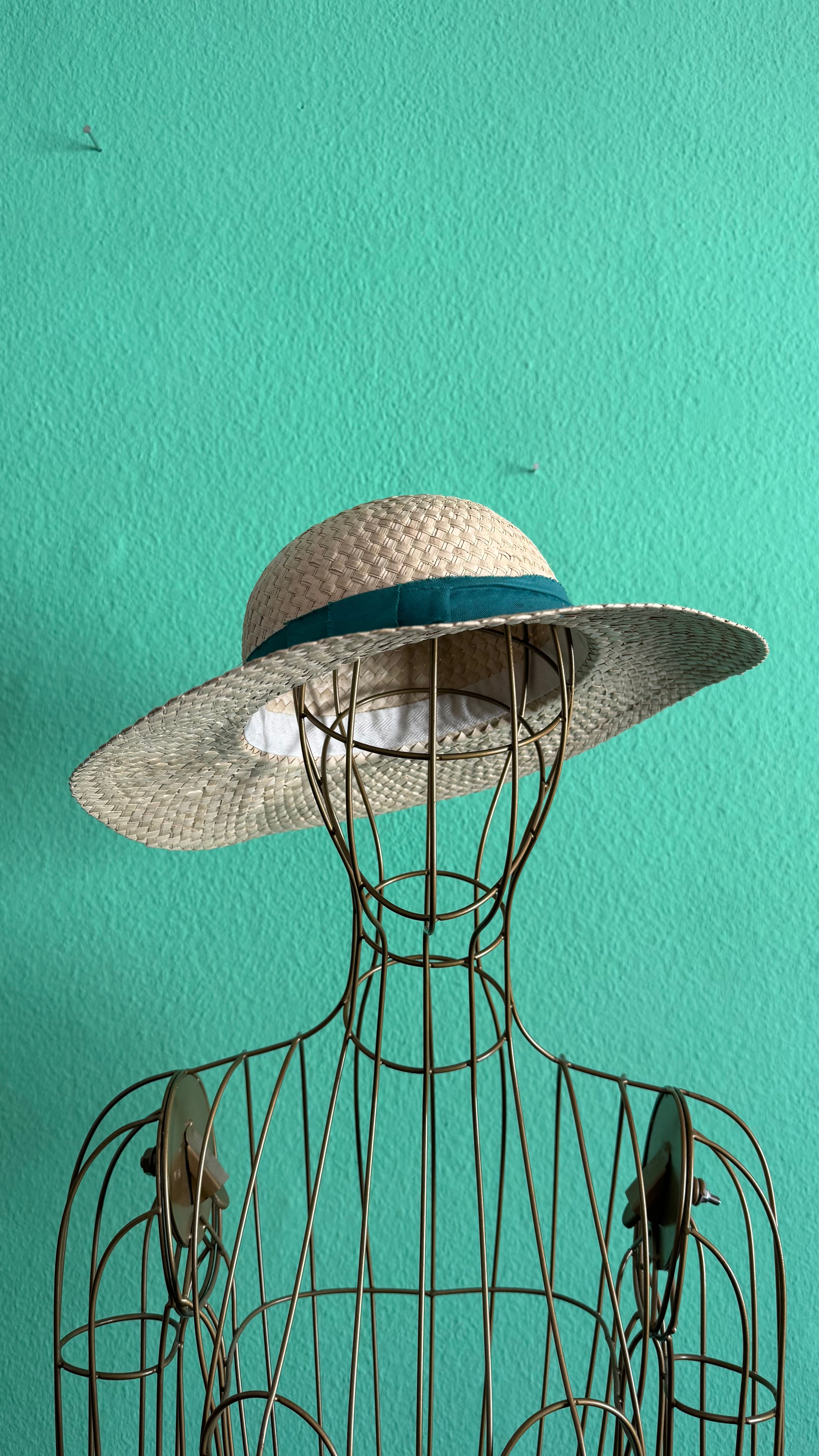 Vintage Estimated 1980s Natural Straw Wide-Brim Hat With Black Ribbon