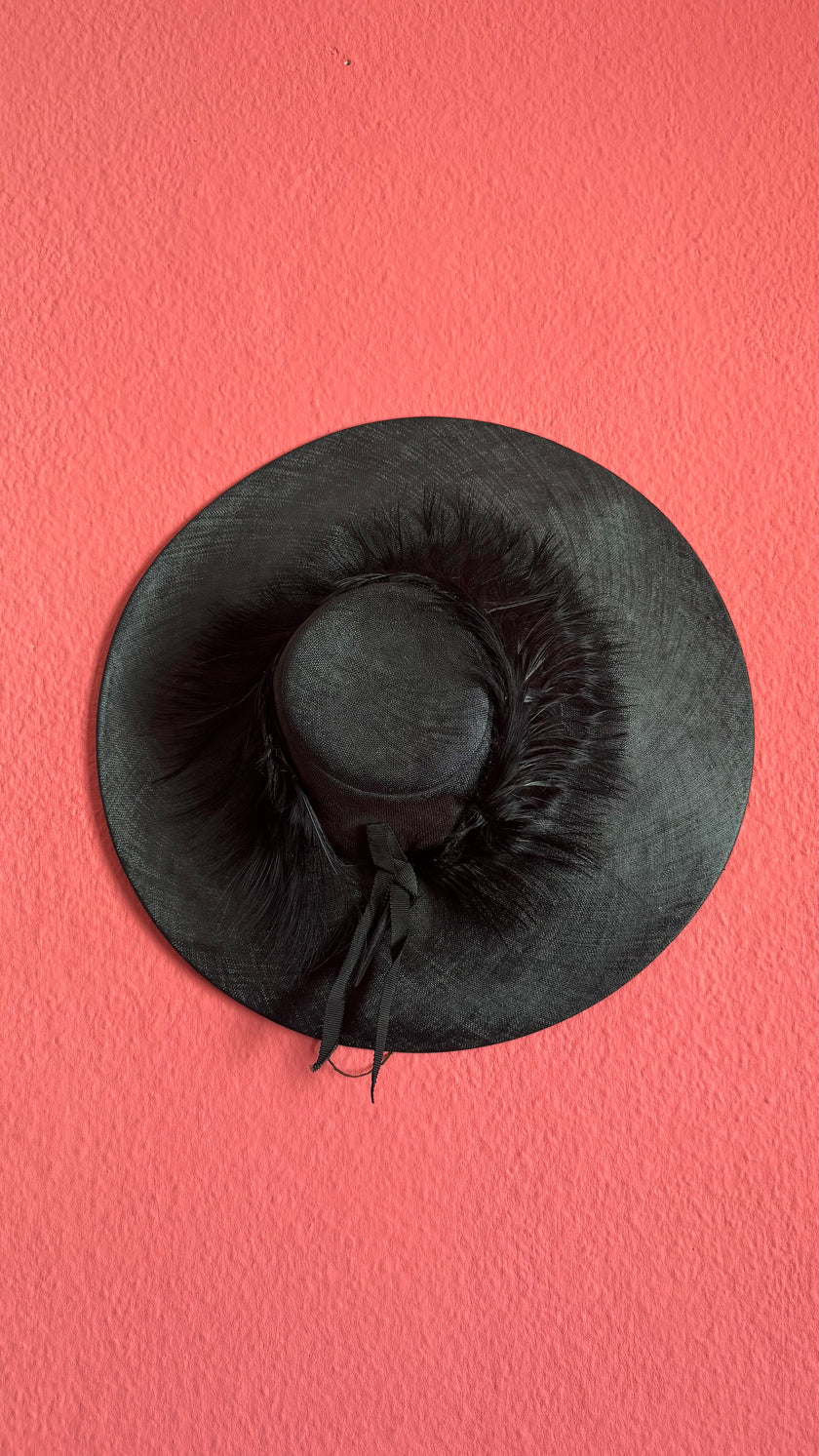 Vintage Estimated 1940s–1950s Black Wide-Brim Hat With Feather Trim
