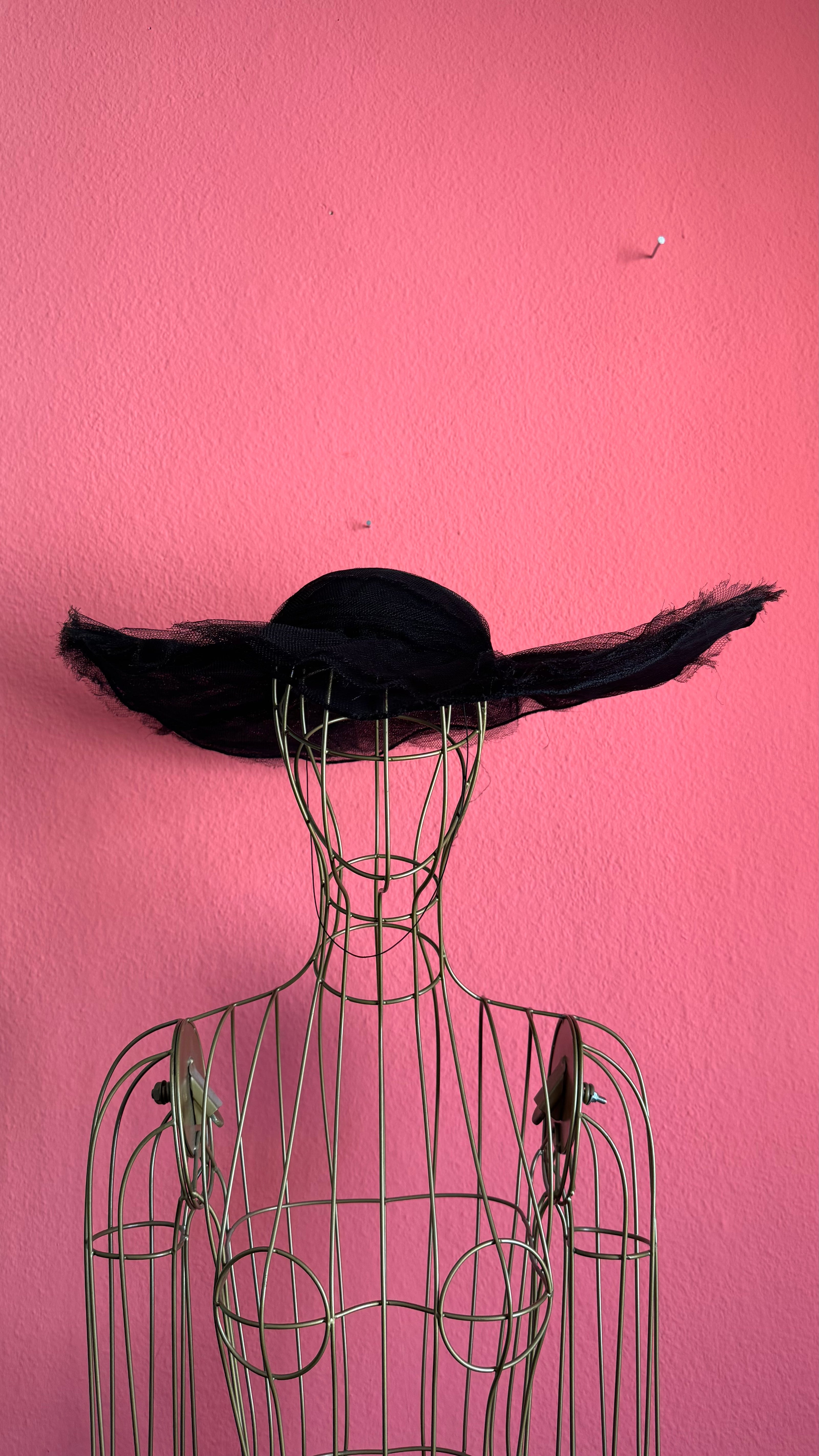 Vintage Estimated 1940s–1950s Black Tulle Wide-Brim Picture Hat