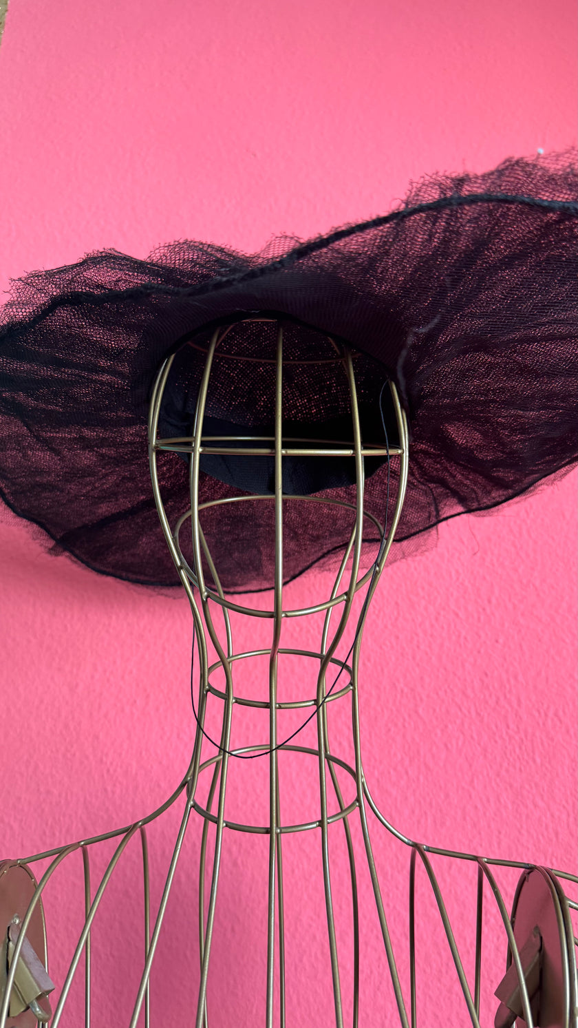 Vintage Estimated 1940s–1950s Black Tulle Wide-Brim Picture Hat