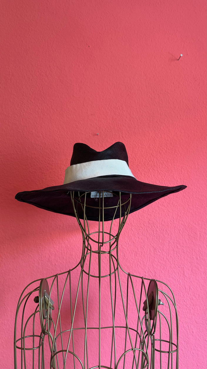 Vintage 1980s Black Wide Brim Straw Hat With Ivory Band