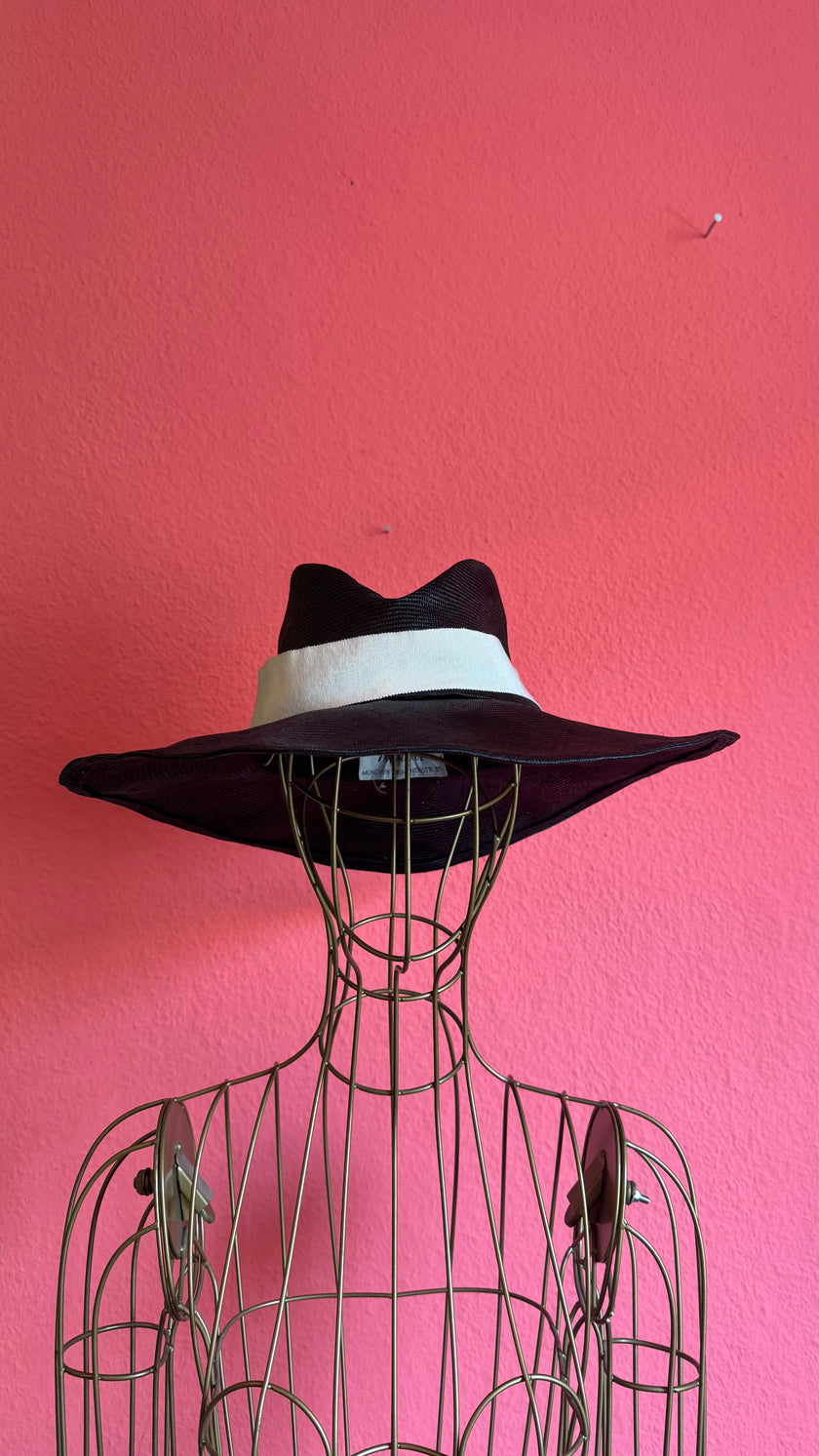 Vintage 1980s Black Wide Brim Straw Hat With Ivory Band