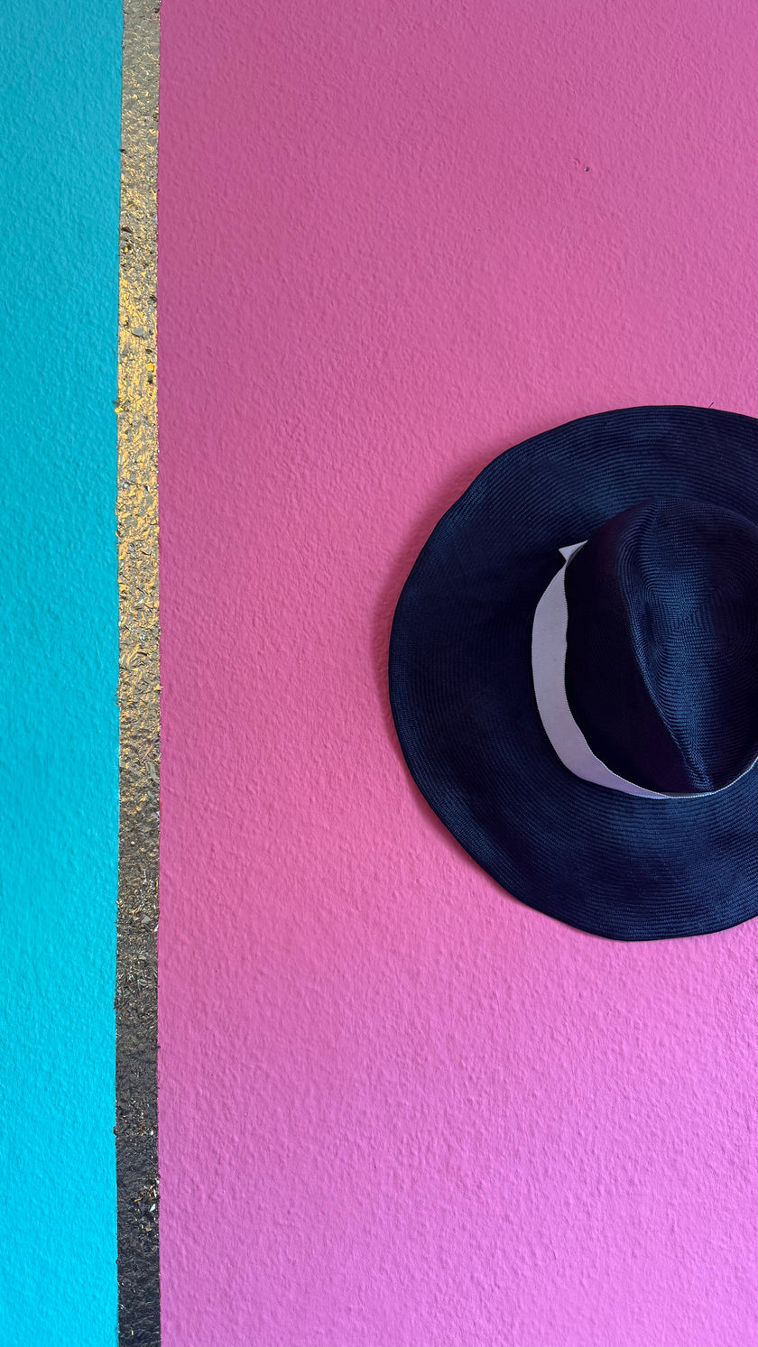 Vintage 1980s Black Wide Brim Straw Hat With Ivory Band