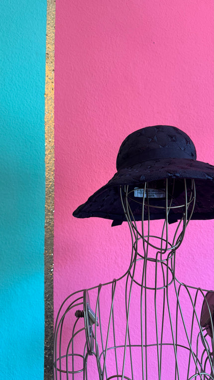 Vintage 1990s Black Woven Wide Brim Hat With Textured Star Detail