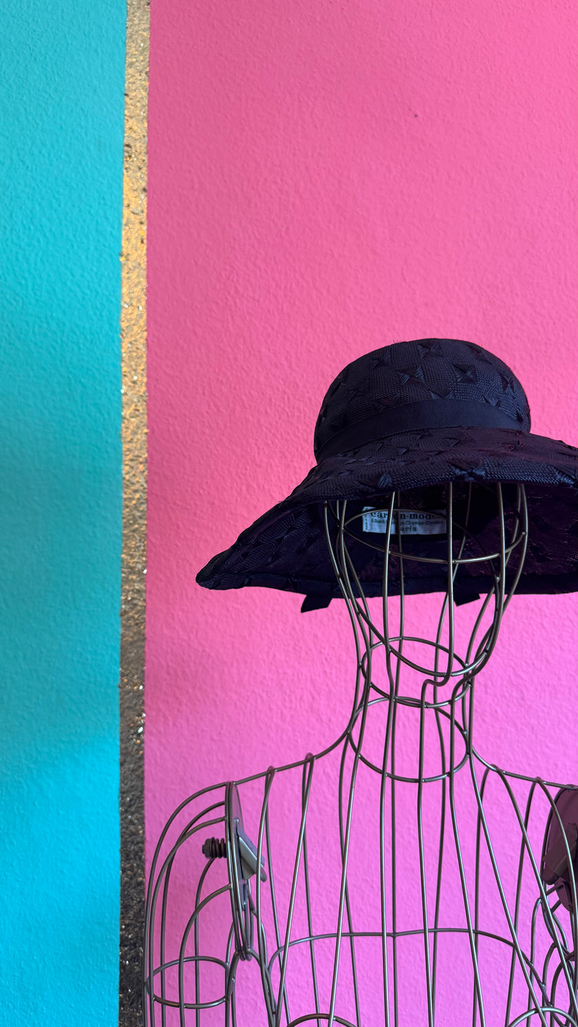 Vintage 1990s Black Woven Wide Brim Hat With Textured Star Detail