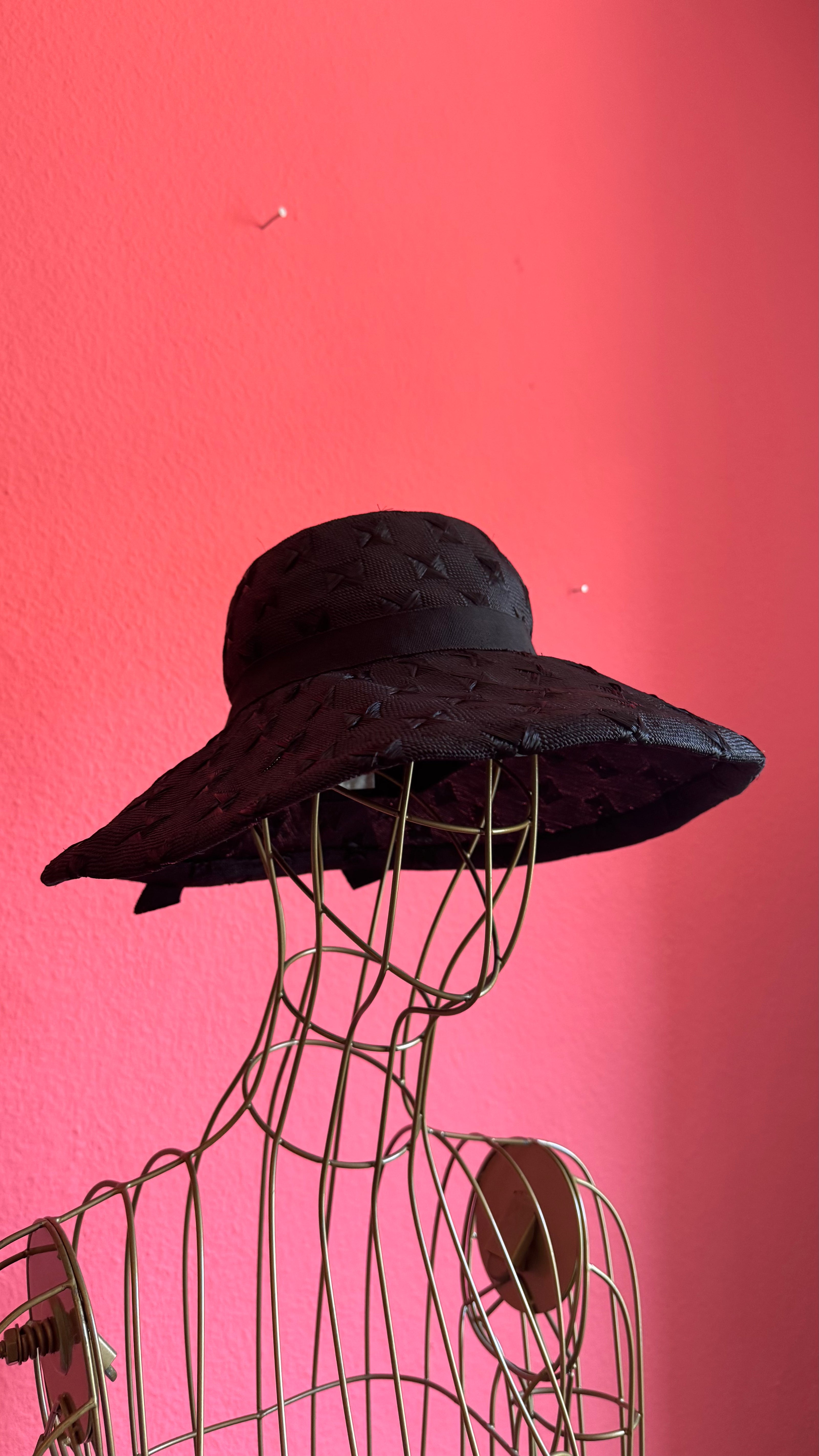 Vintage 1990s Black Woven Wide Brim Hat With Textured Star Detail