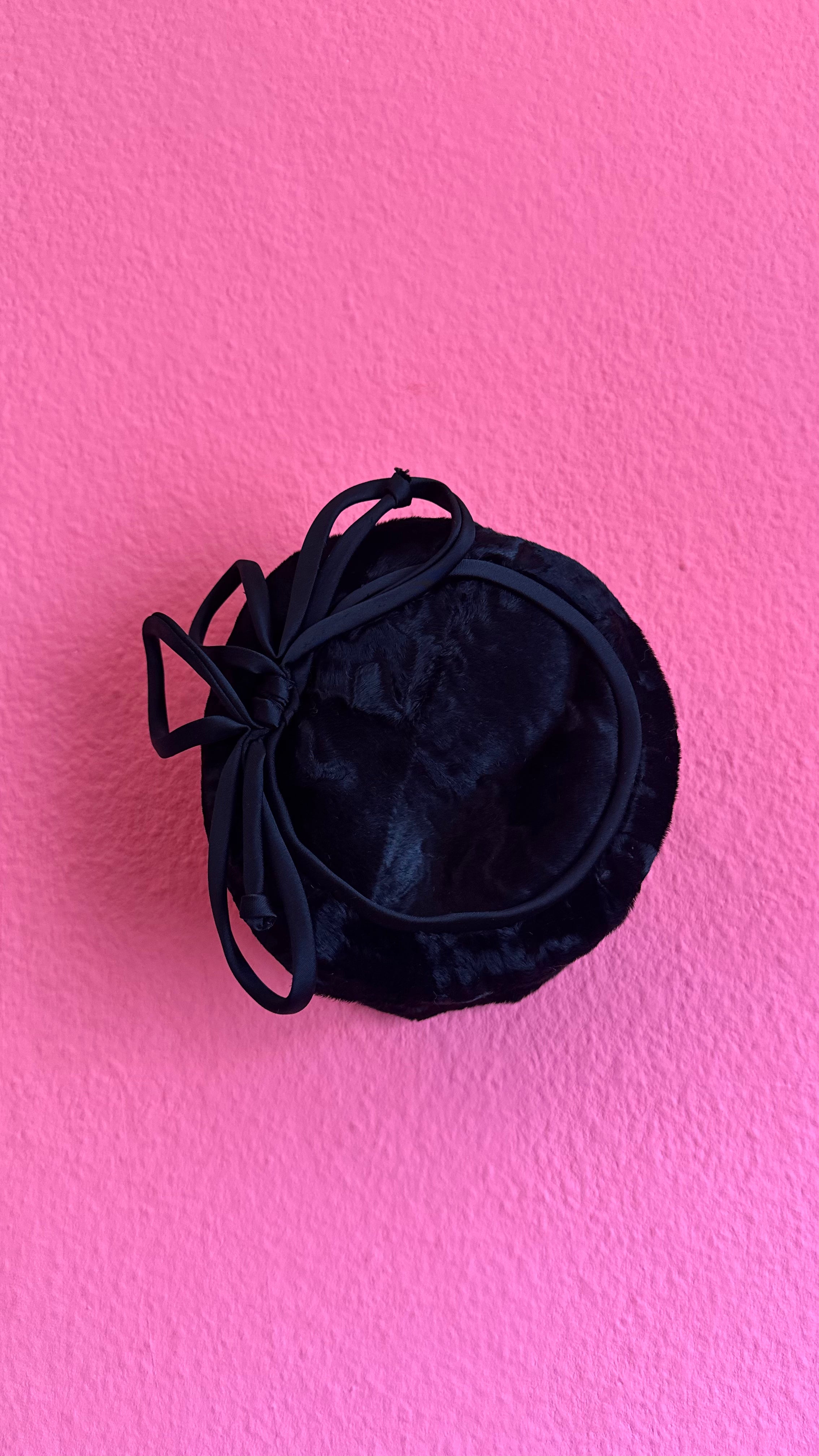 Vintage 1980s Black Plush Pillbox Hat With Loop Bow
