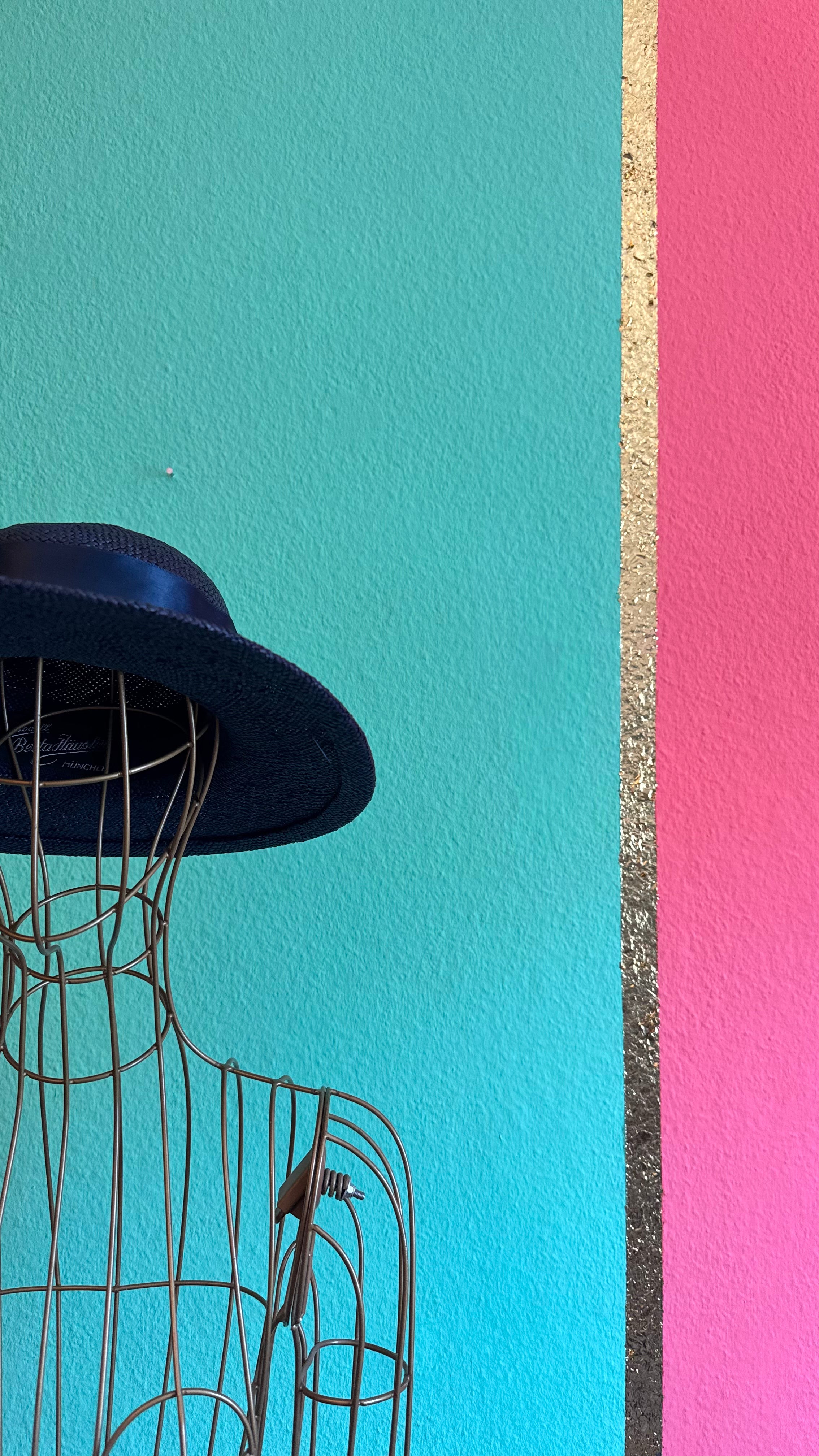 Vintage 1950s Black Wide Brim Straw Hat With Satin Bow