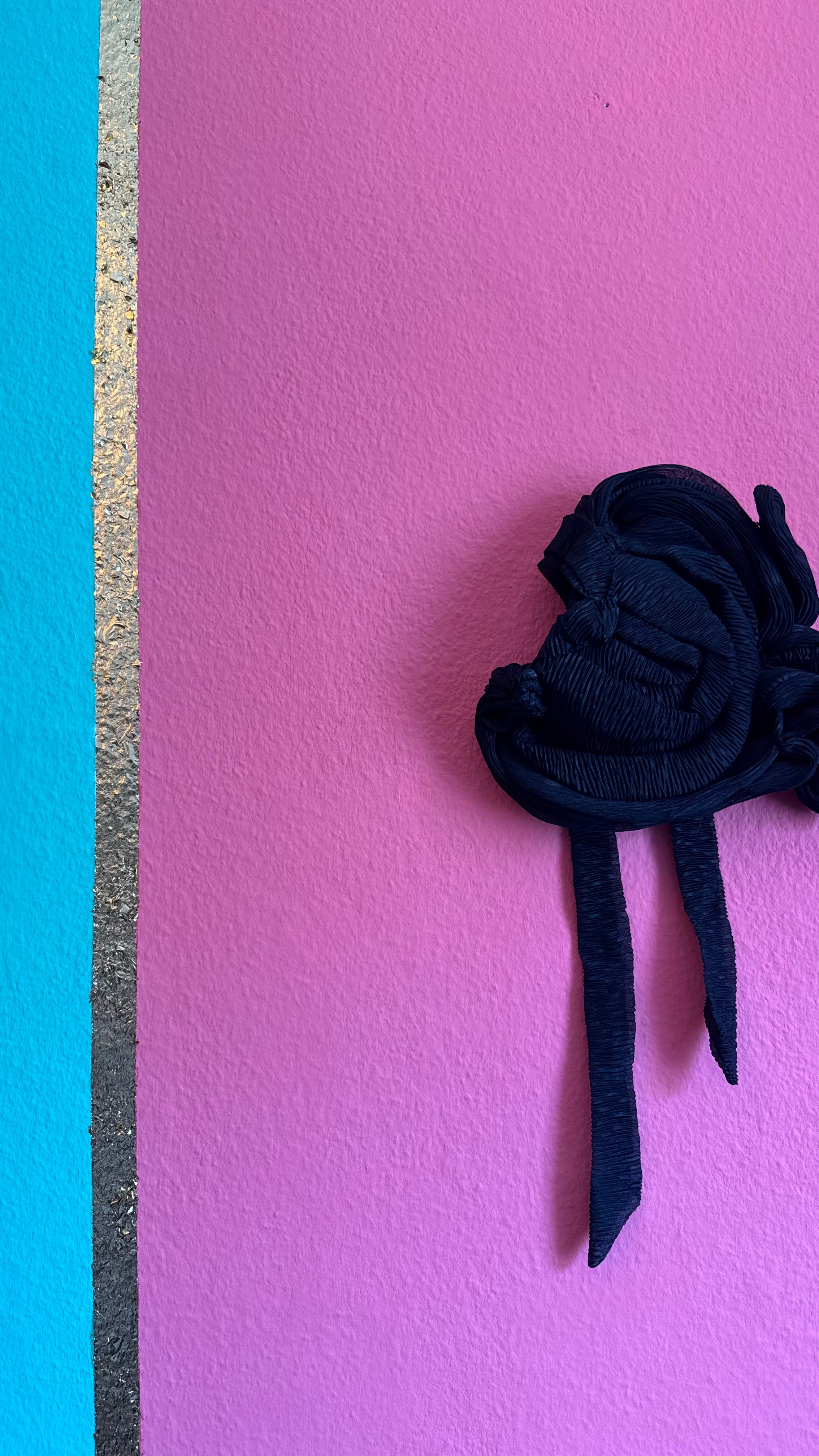 Vintage 1940s Black Pleated Sculptural Turban Hat