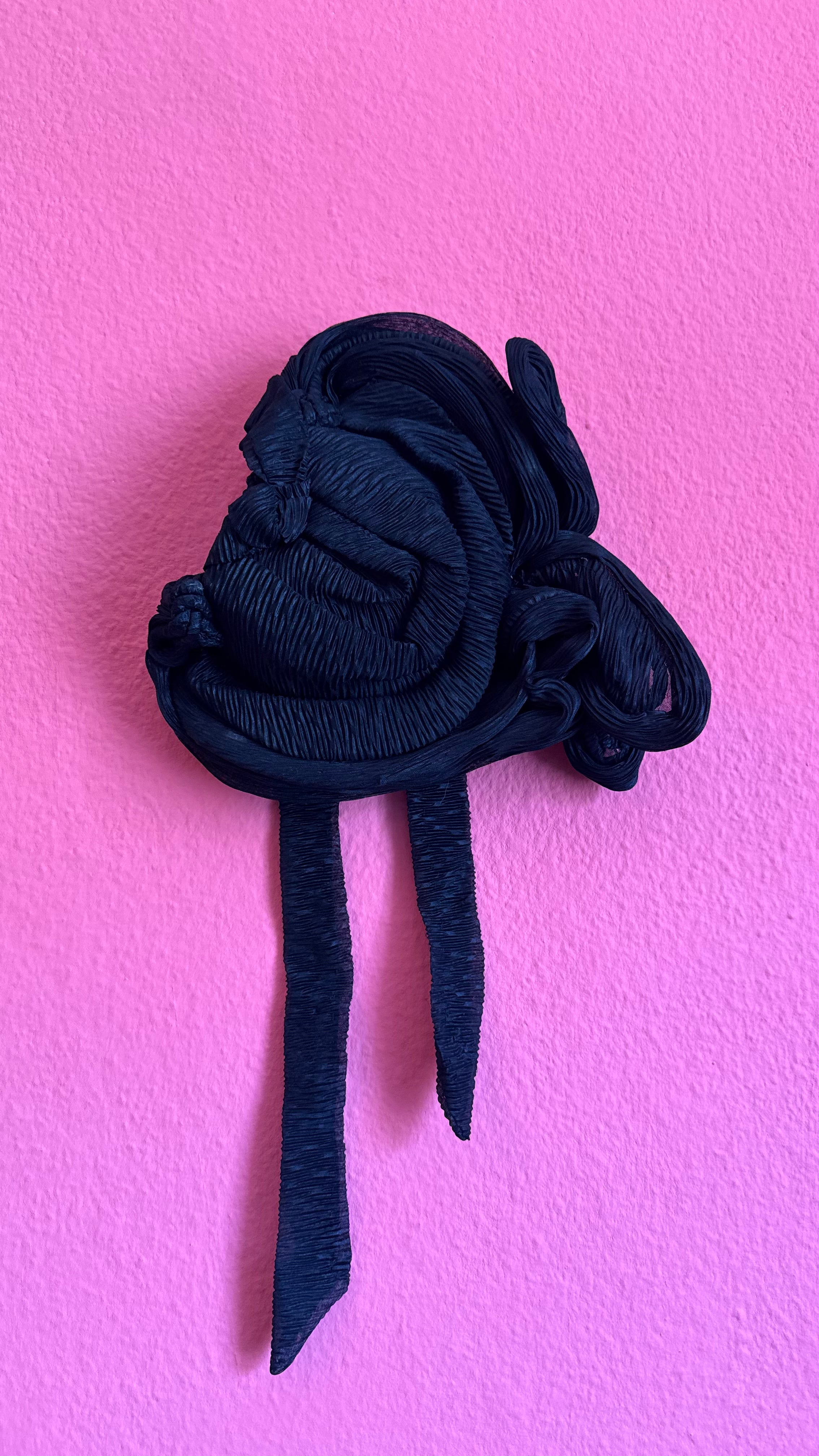 Vintage 1940s Black Pleated Sculptural Turban Hat