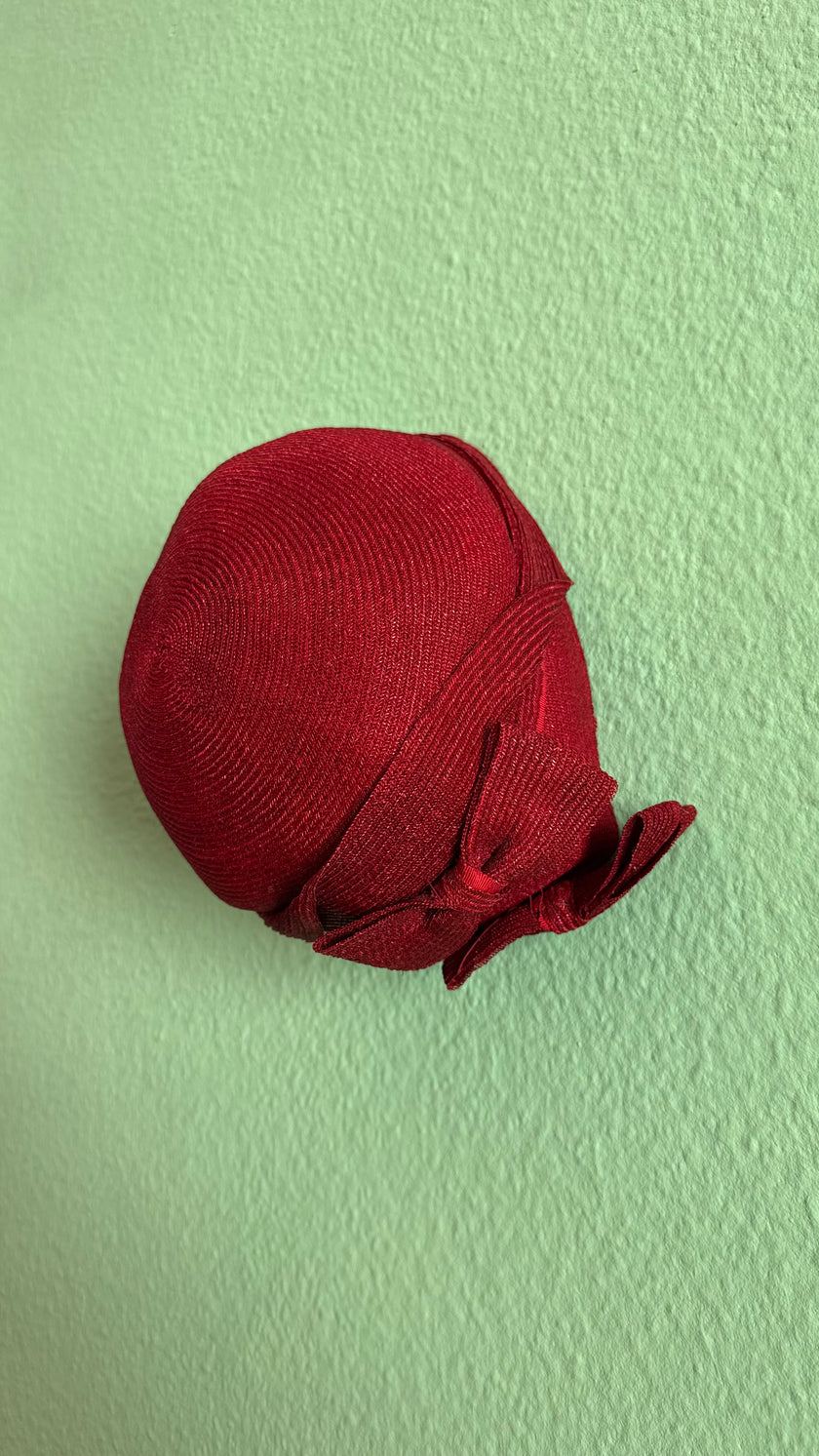 Vintage 1950s Burgundy Woven Bow Turban Hat