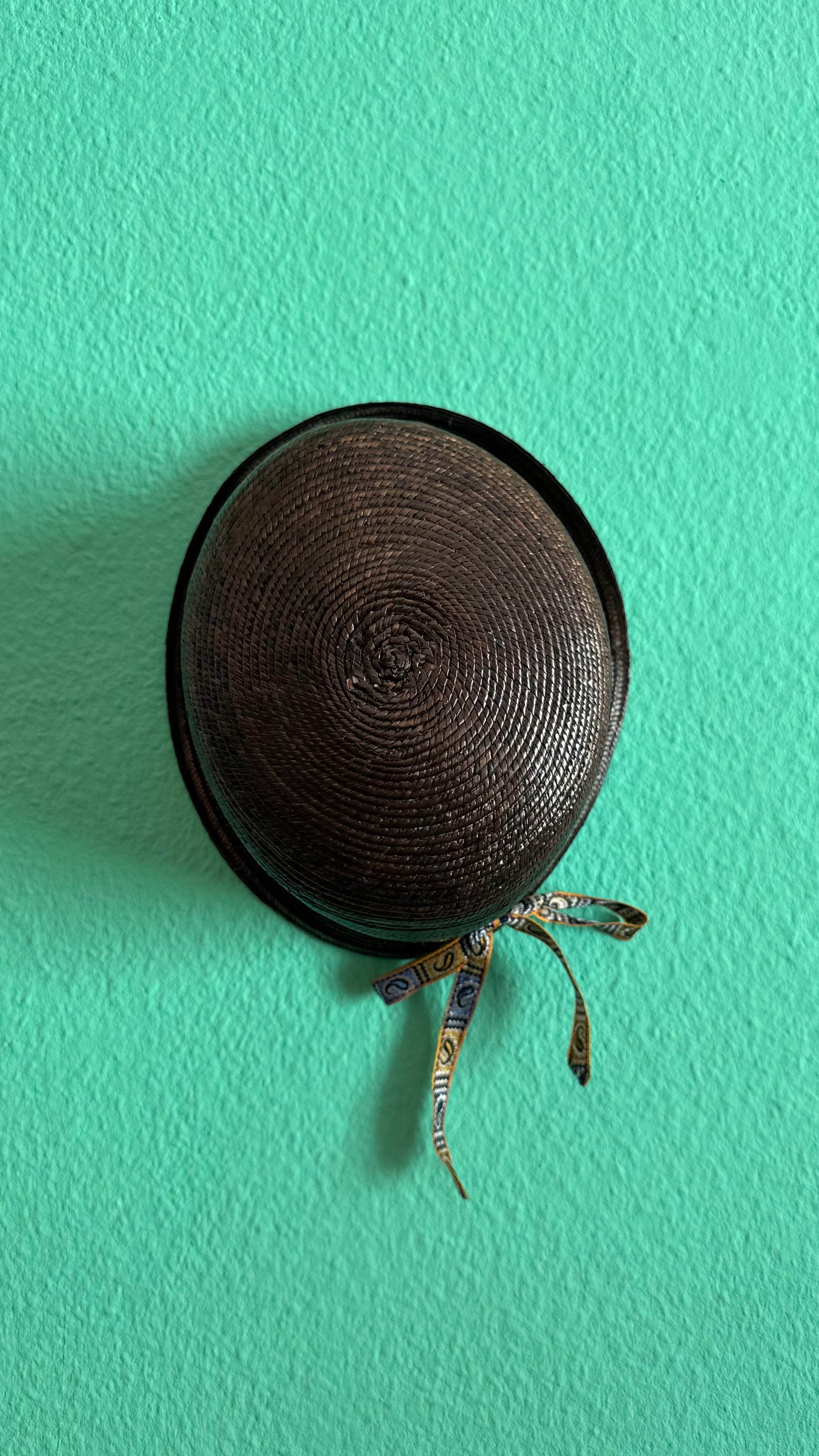 Vintage 1920s Black Woven Cloche Hat With Patterned Ribbon