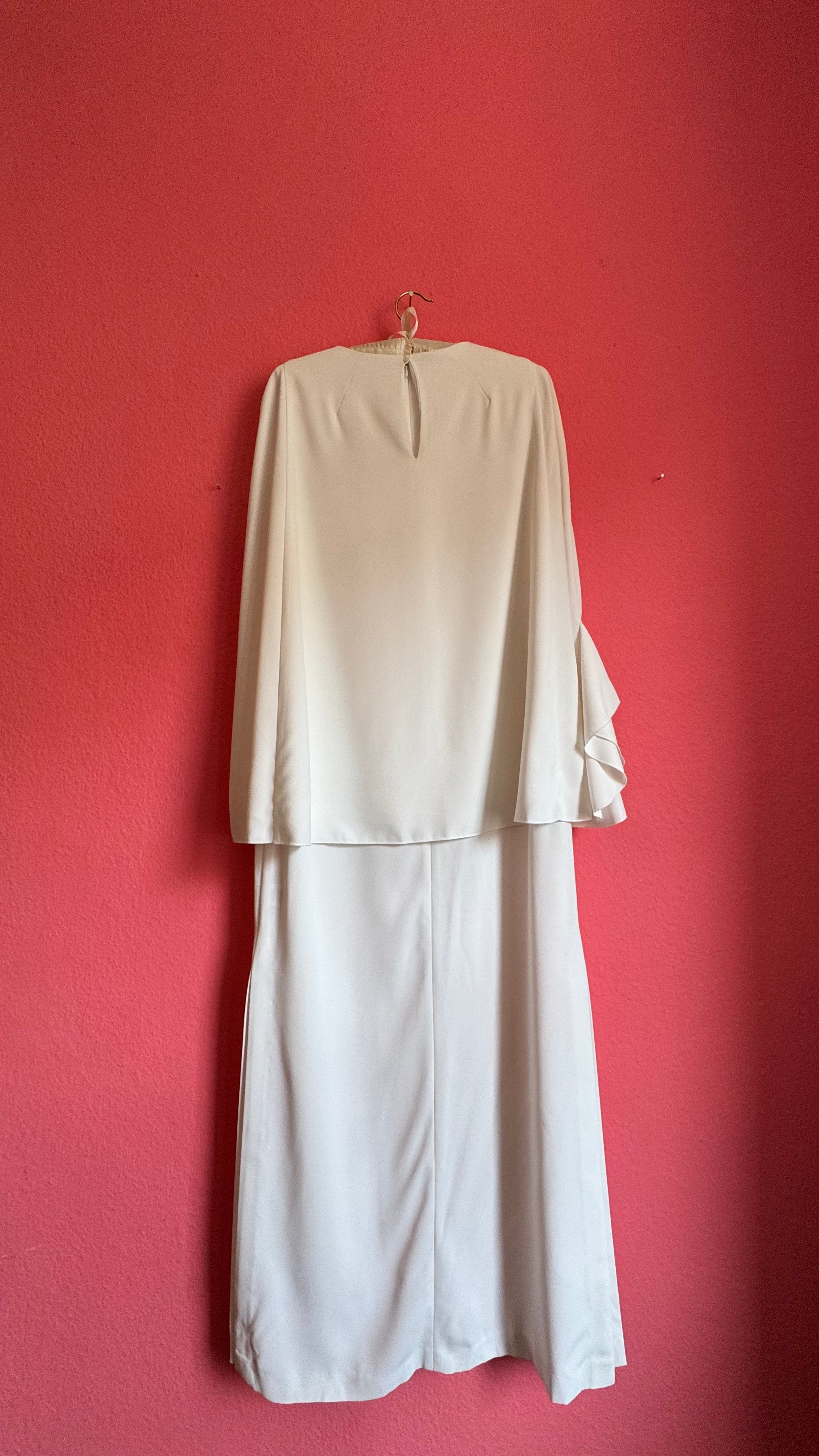 GOEN.J Ivory Cape-Sleeve Maxi Dress