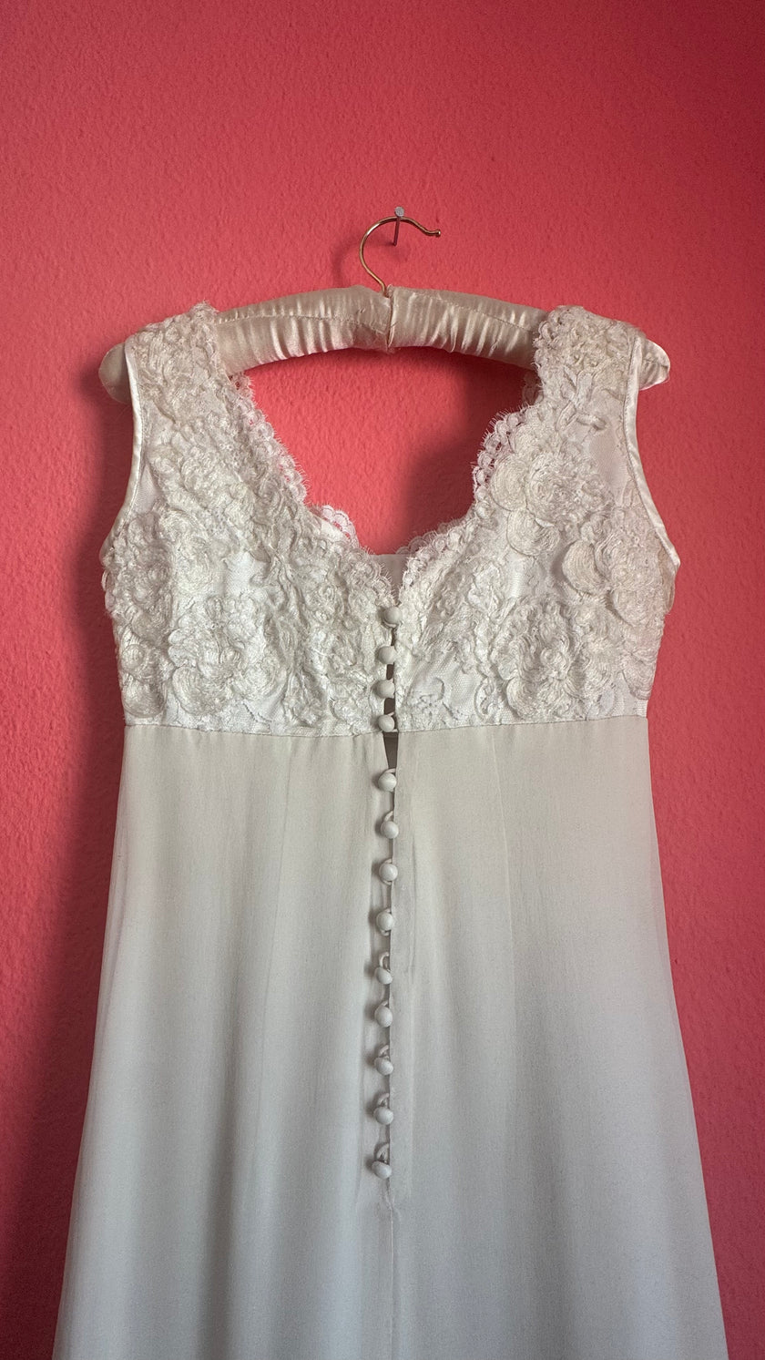 Vintage 1960s Ivory Lace Chiffon Evening Dress