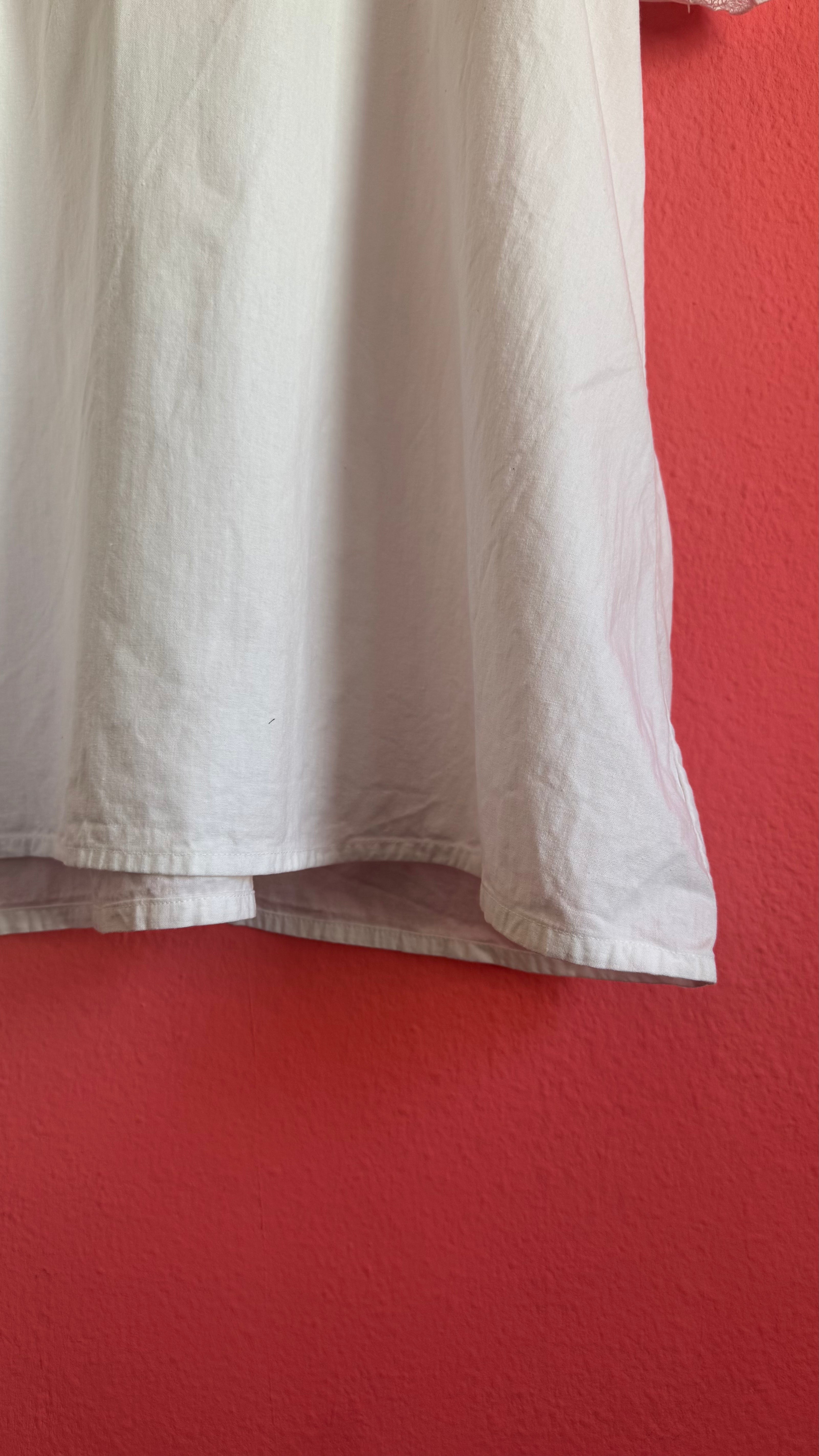 Vintage 1970s White Embroidered Folk Blouse